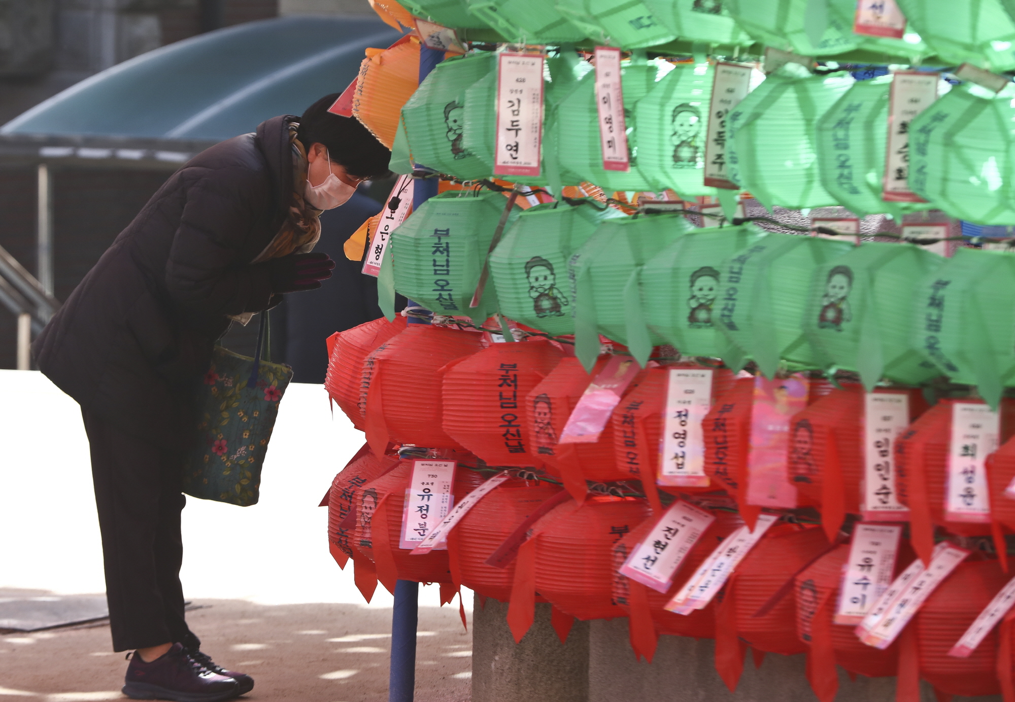 코로나19;조계사;명동성당;마스크