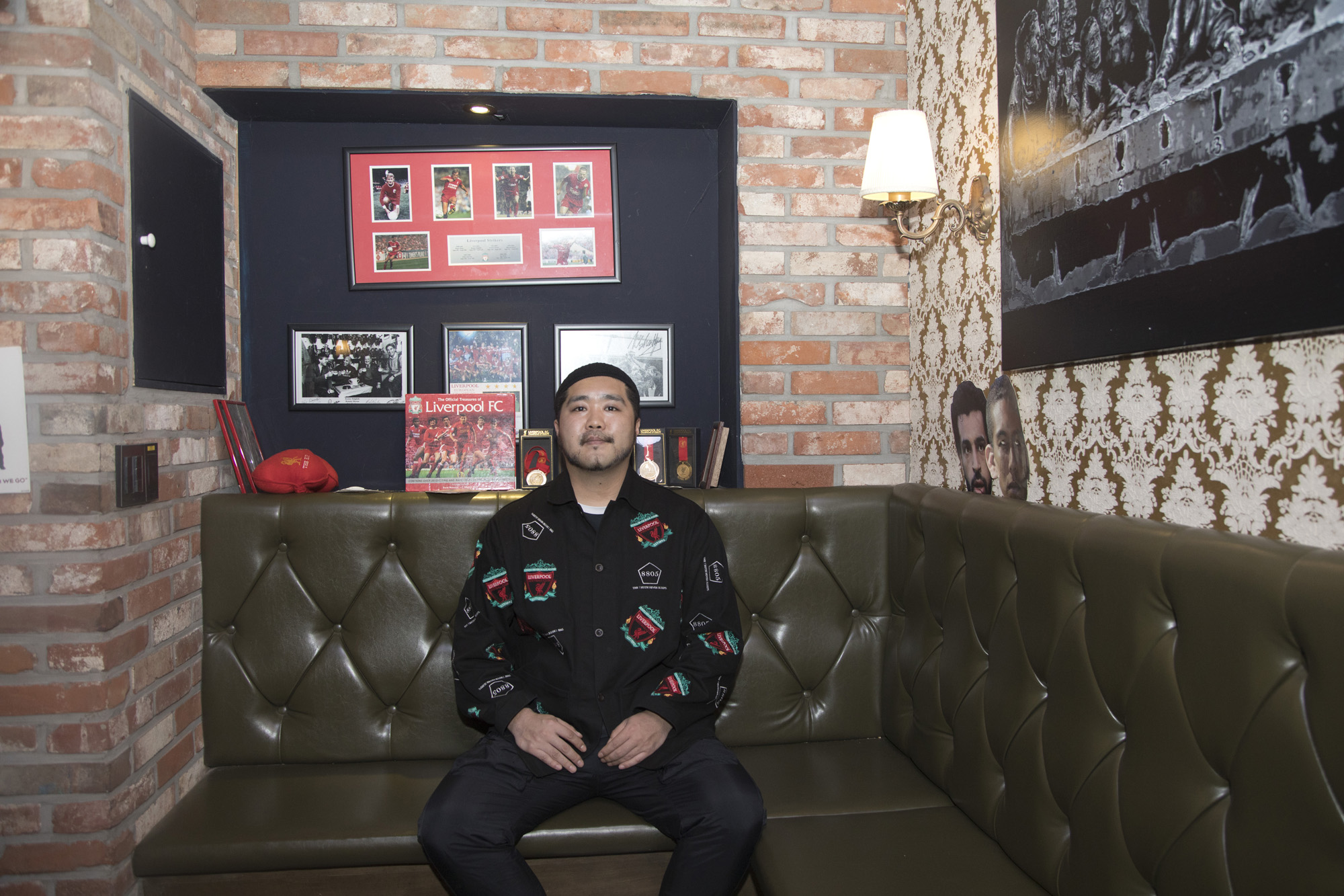 사회;프로야구;EPL;프리미어리그;리버플;펍;욱일기