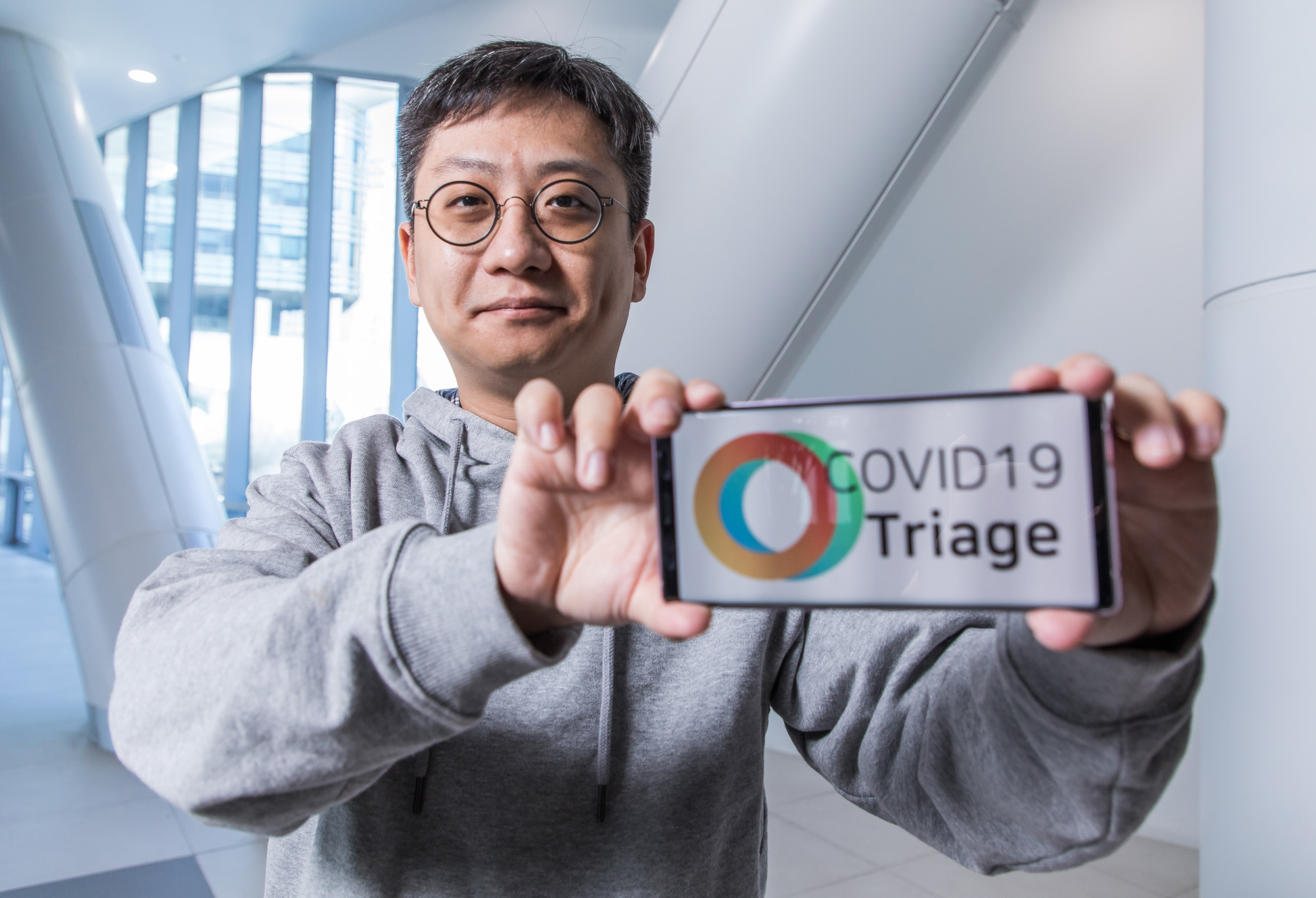 사회;인물;코로나19;신종코로나바이러스감염증;코로아중증도분류앱;앱개발자;허준녕;국방의료정보체계성능개선TF팀;코로나분류앱