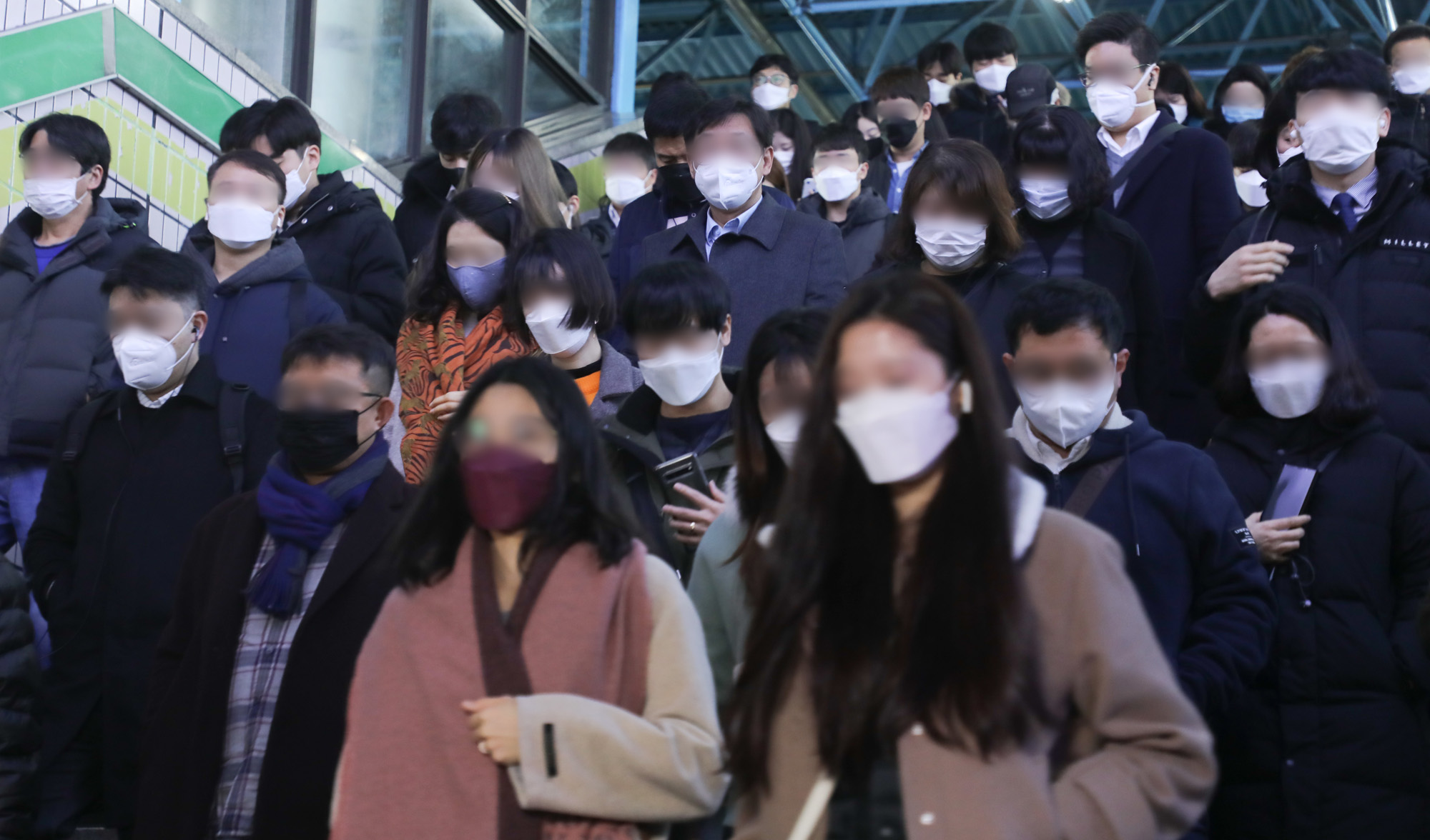 사회;코로나19;코로나출근길;코로나마스크;코로나지하철