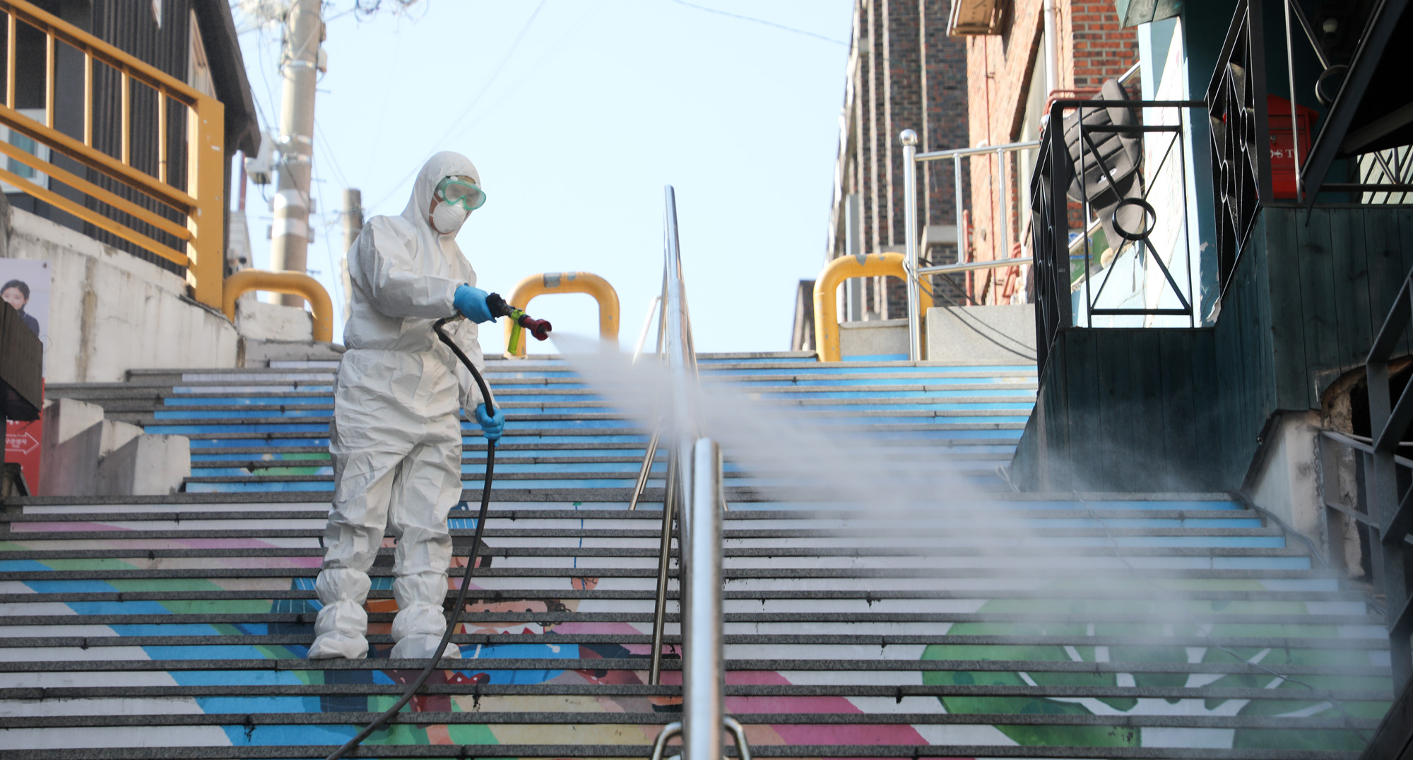 경제;코로나;코로나교회;코로나집단발병;코로나집단감염