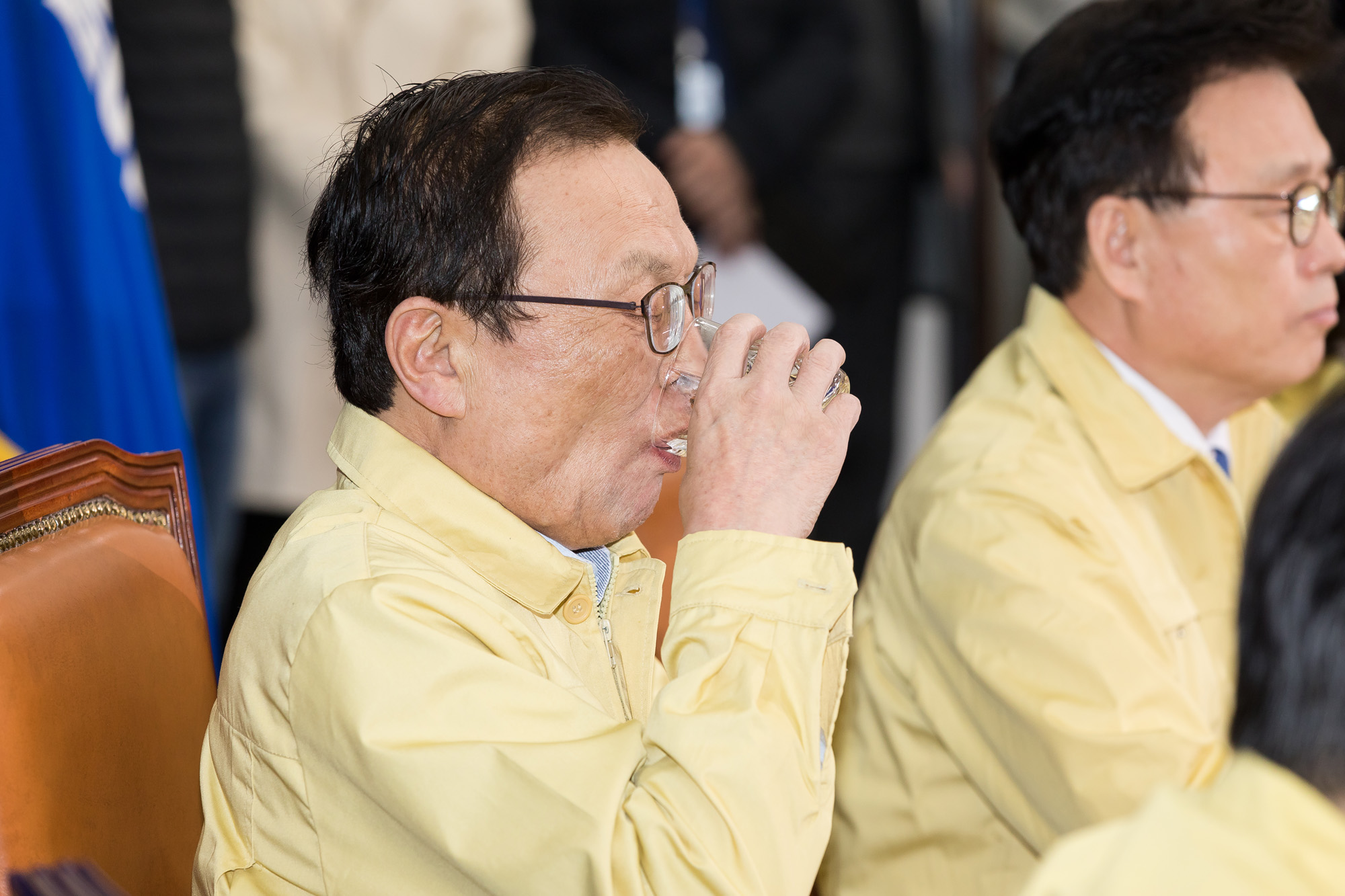 정치;국회;정당;더불어민주당;여당;이해찬;최고위원회의