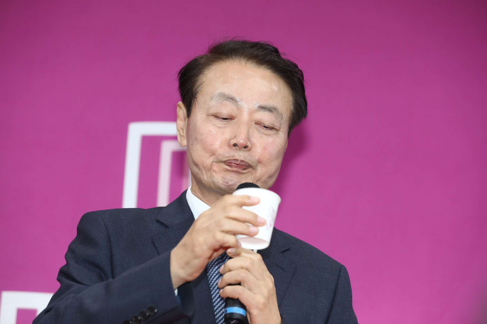 정치;미래한국당;한선교;미래한국당대표사퇴