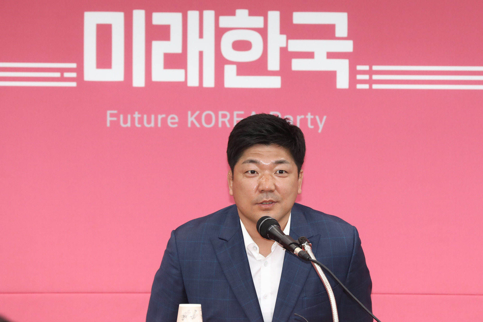 정치;국회;미래한국당비례대표후보자;이용;봅슬레이감독