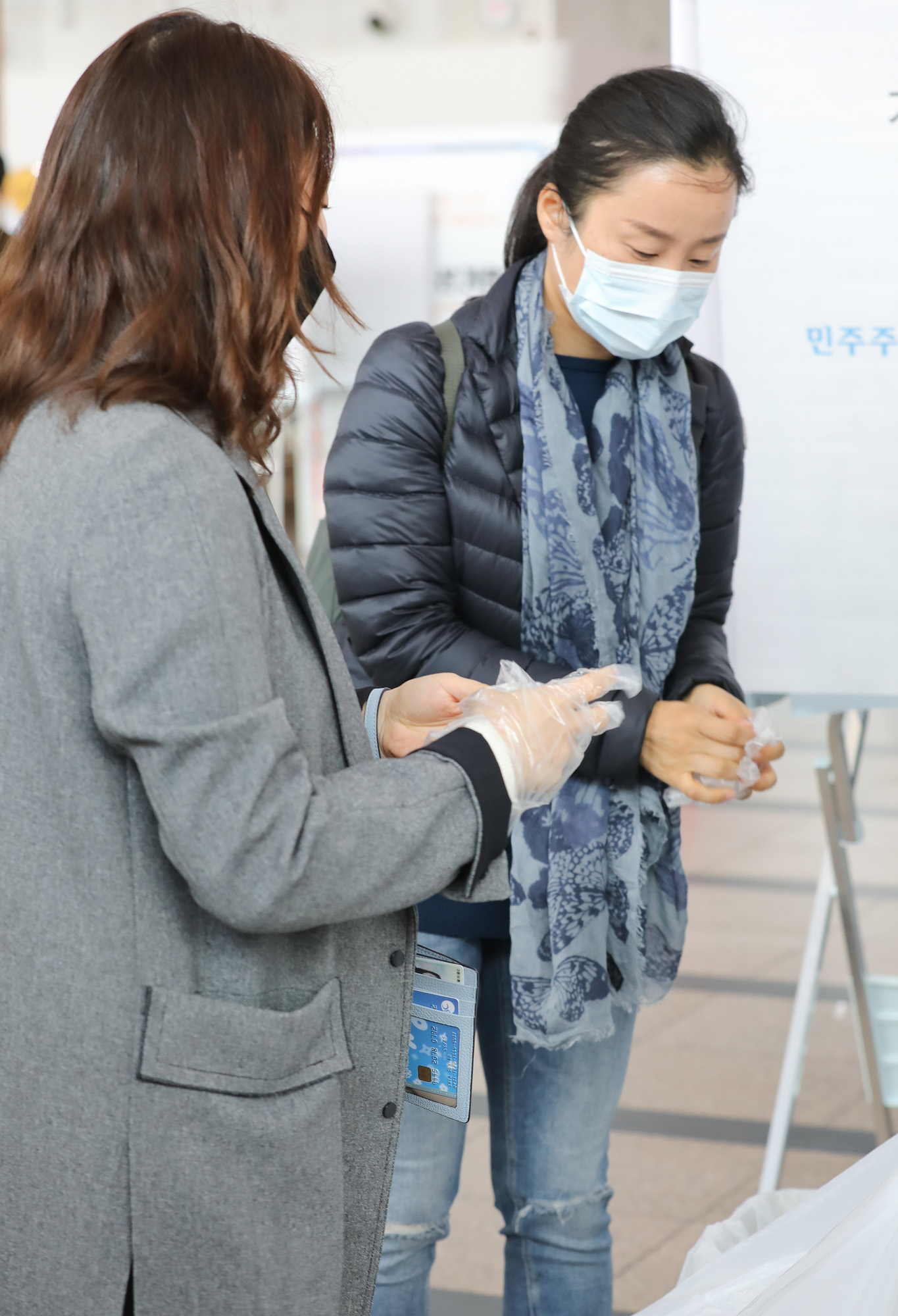 정치;선거;사전투표;사전투표소;서울역투표소;코로나19선거