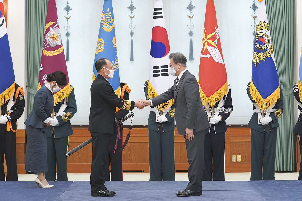 정치 청와대 문재인 해군참모총장