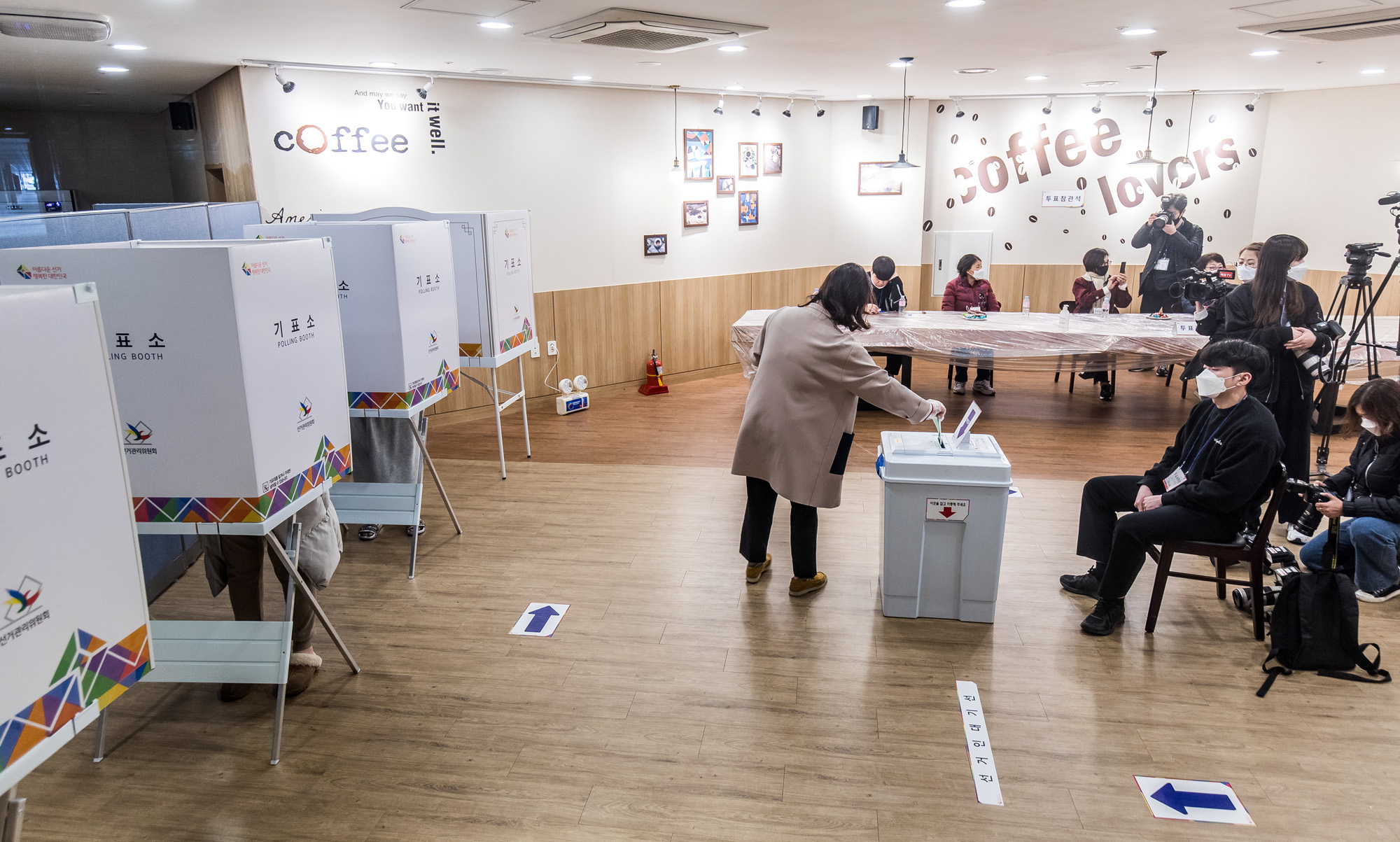 정치;선거;국회;국회의원선거;제21대국회의원선거;총선;투표소
