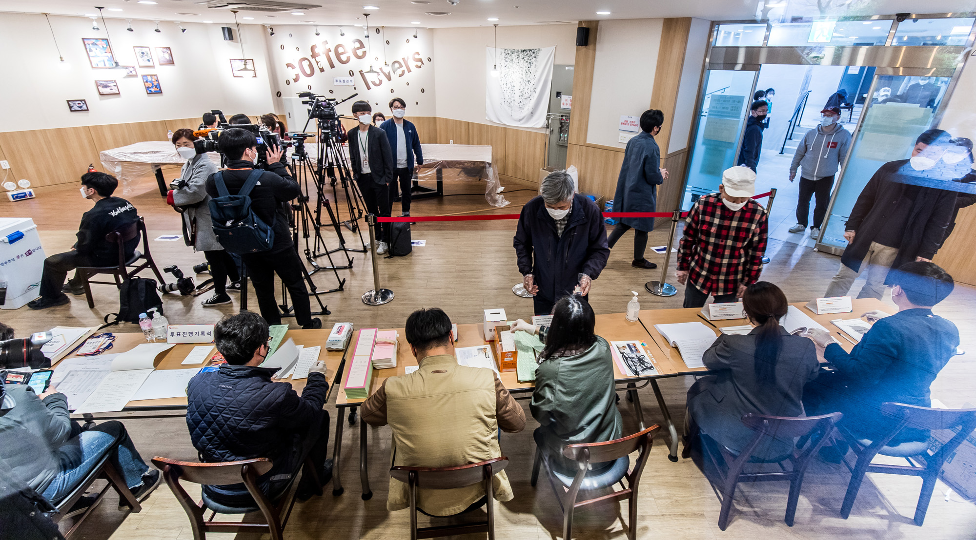 정치;선거;국회;국회의원선거;제21대국회의원선거;총선;투표소