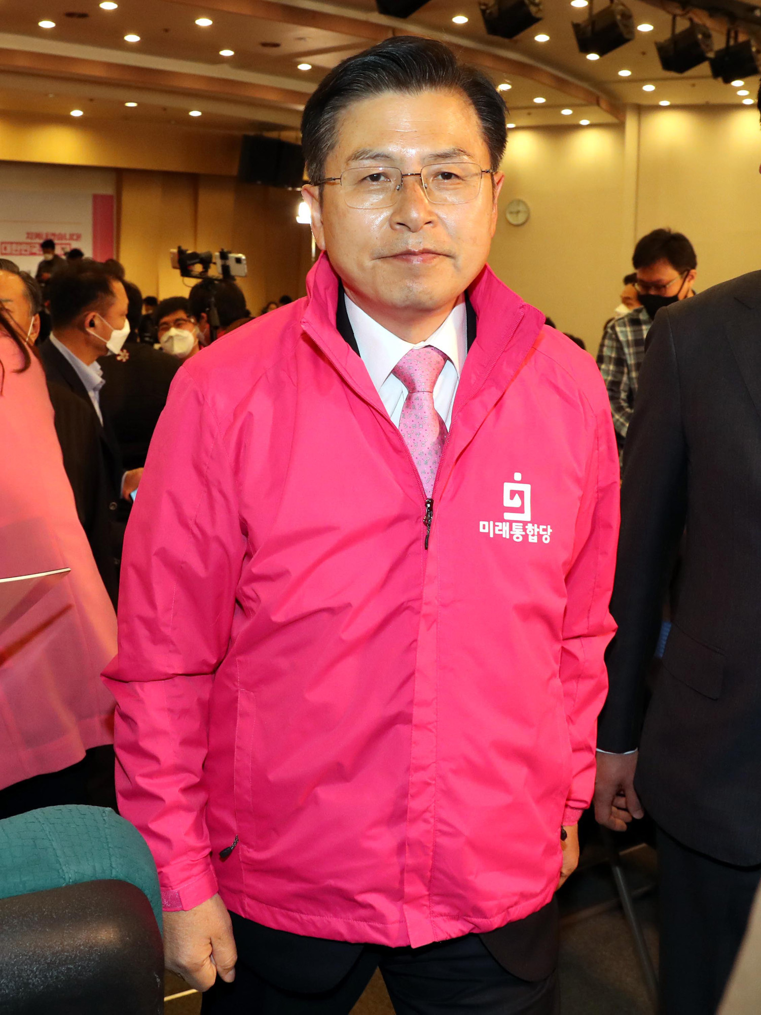 정치;정당;미래통합당;국회의원선거;총선;개표방송시청