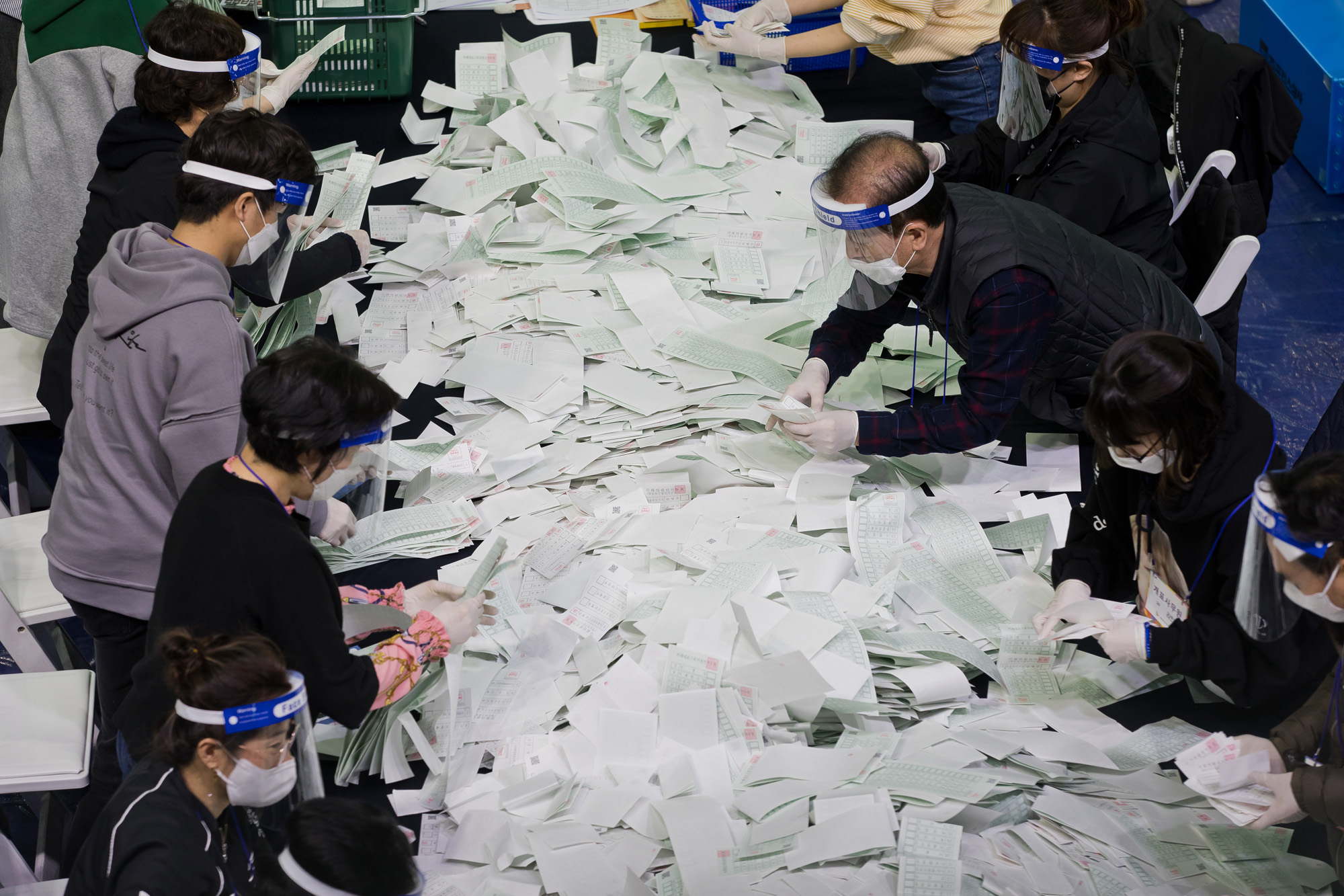 정치;선거;총선;제21대국회의원선거;총선개표;21대총선개표;영등포구개표소
