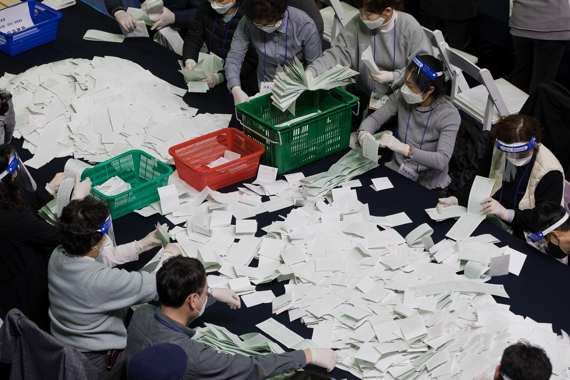 정치;선거;총선;제21대국회의원선거;총선개표;21대총선개표;영등포구개표소