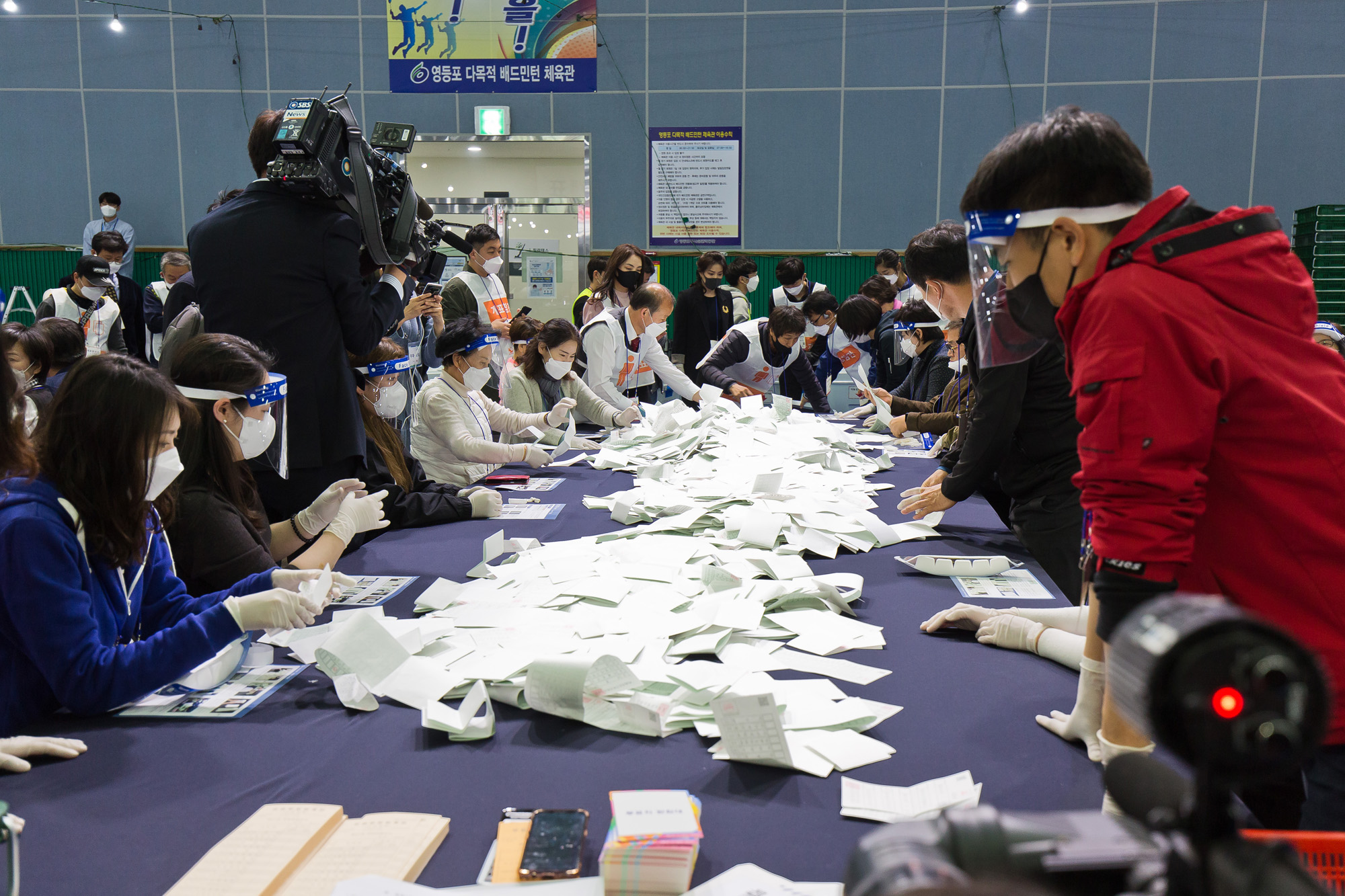 정치;선거;총선;제21대국회의원선거;총선개표;21대총선개표;영등포구개표소