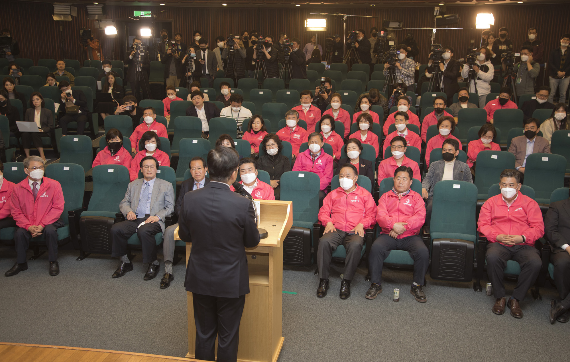국회;정치;미래통합당;21대;국회의원선거;총선;황교안;사퇴