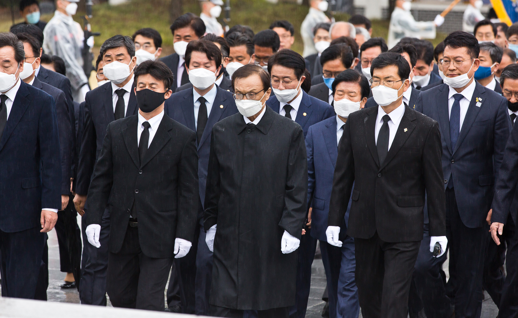 정치;국회;정당;더불어민주당;더불어시민당;국립현충원