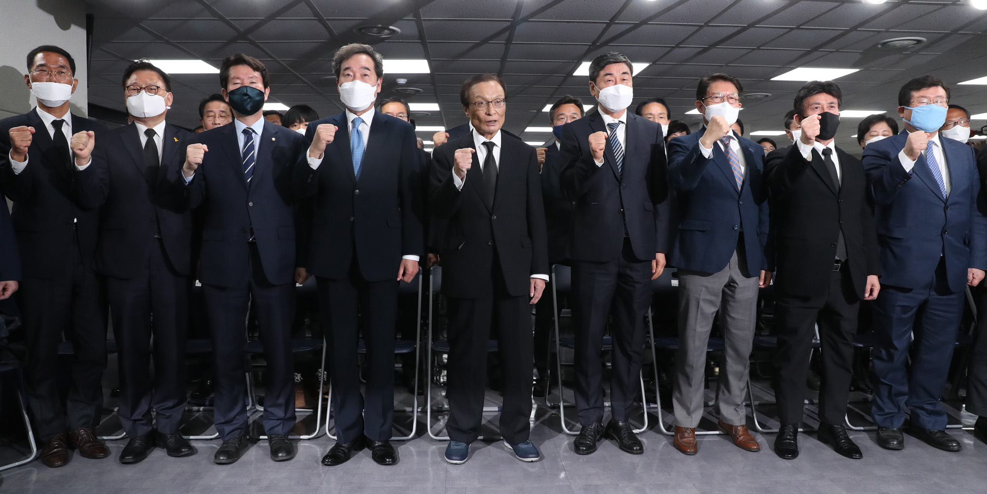 정치;더불어민주당;더불어시민당;더불어합동선거대책위해단식;이낙연;이해찬;이인영