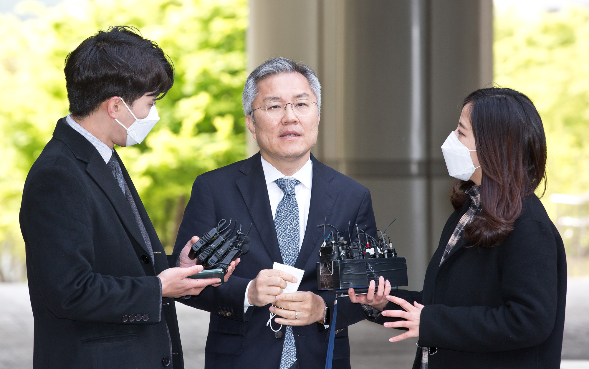 정치 사회 법원 최강욱 조국 아들 허위증명서 공