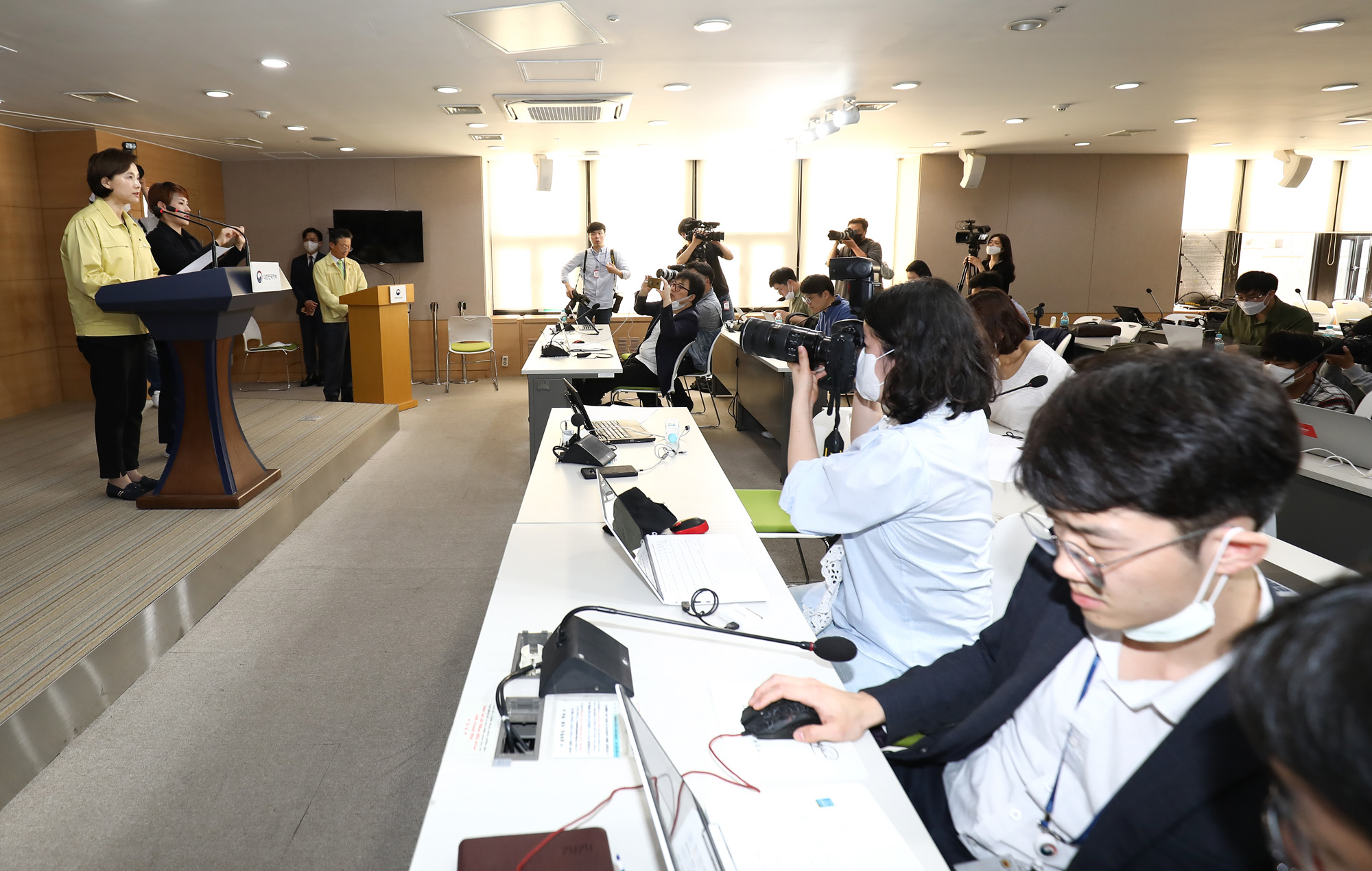 사회;코로나;코로나19;코로나개학;온라인수업;코로나개학;코로나학교;유은혜;유은혜장관;유은혜교육부