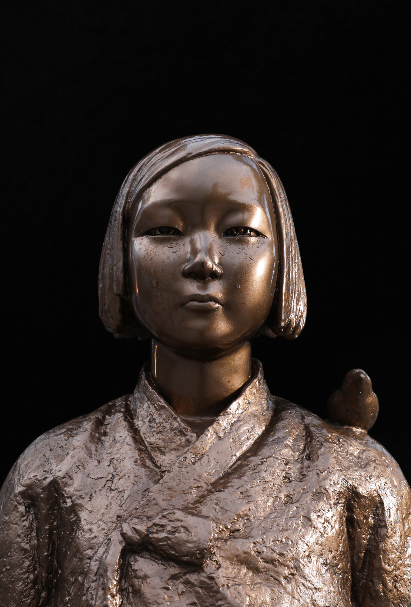 이태원;위안부소녀상;평화의소녀상;소녀상;소녀상눈물