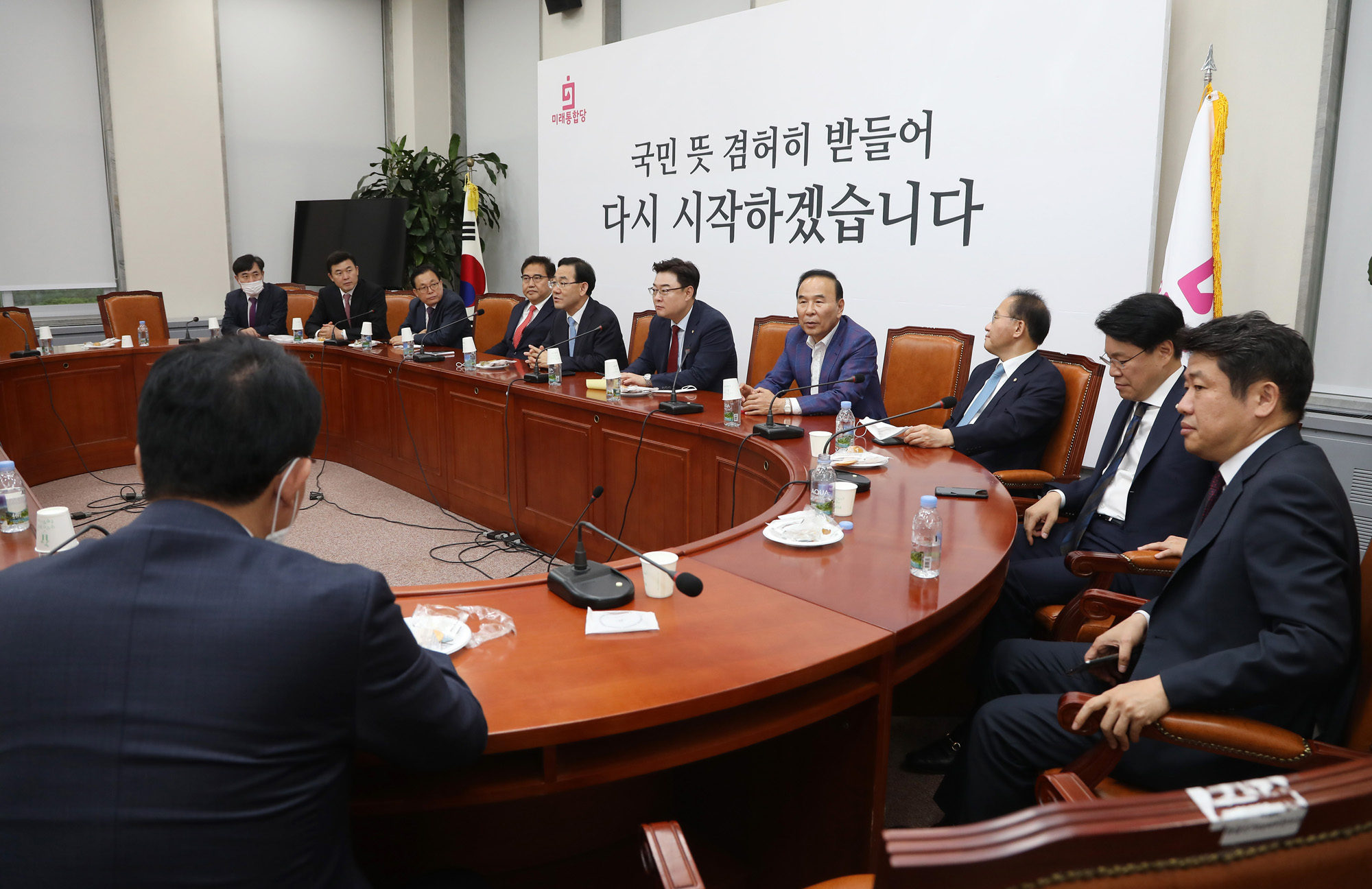 정치;정당;미래통합당;3선의원