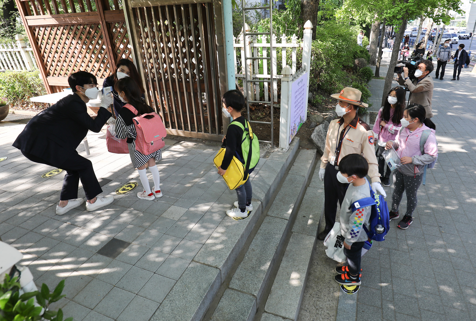 코로나19;코로나19초등학교;코로나19등교;코로나19등교개학;마스크등교