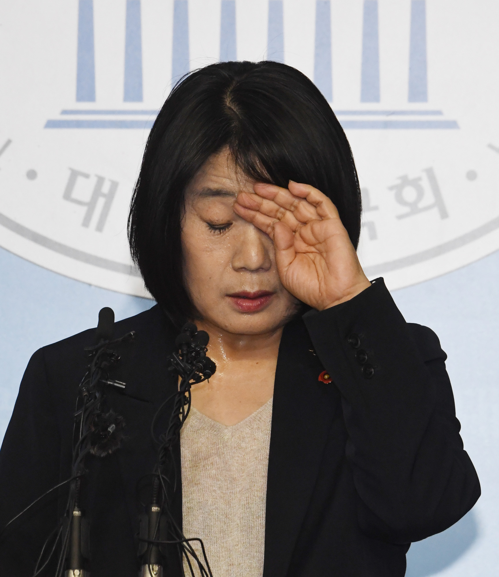정치;국회;더불어민주당;정의기억연대;정의연;윤미향;정의연회계부정의혹