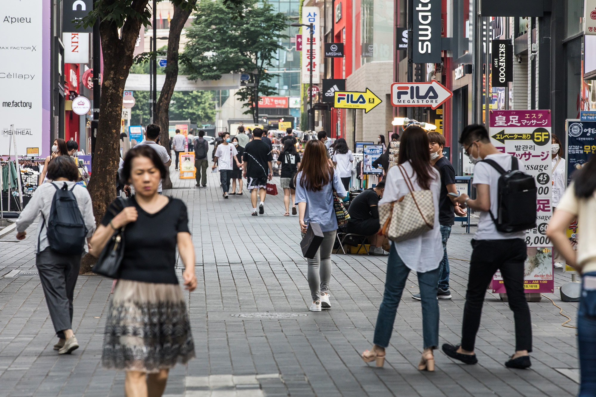 건강;헬스;의학;신종코로나바이러스감염증;코로나19;사회적거리두기;명동거리;코로나19예방