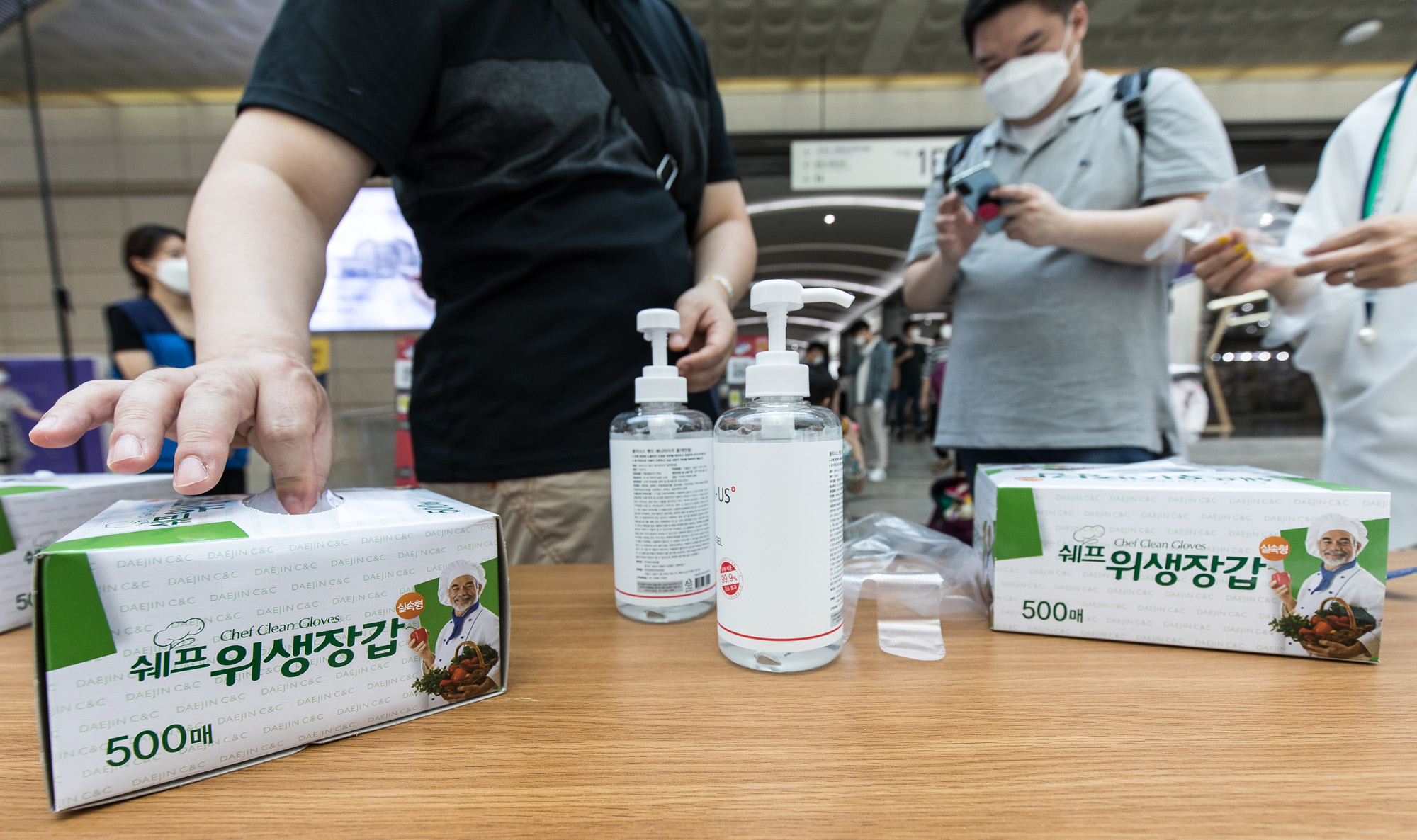 사회;환경;일회용품;코로나19;신종코로나바이러스감염증;코로나일회용품정책;일회용위생장갑;일회용품폐기