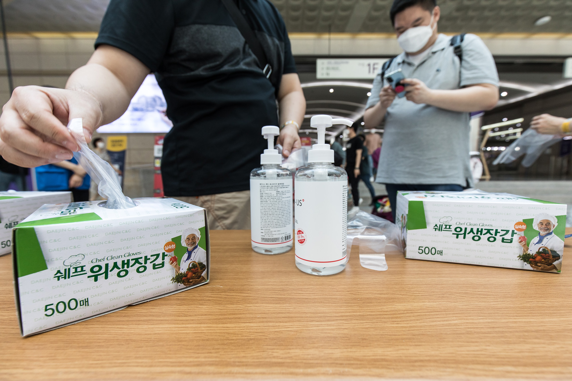 사회;환경;일회용품;코로나19;신종코로나바이러스감염증;코로나일회용품정책;일회용위생장갑;일회용품폐기