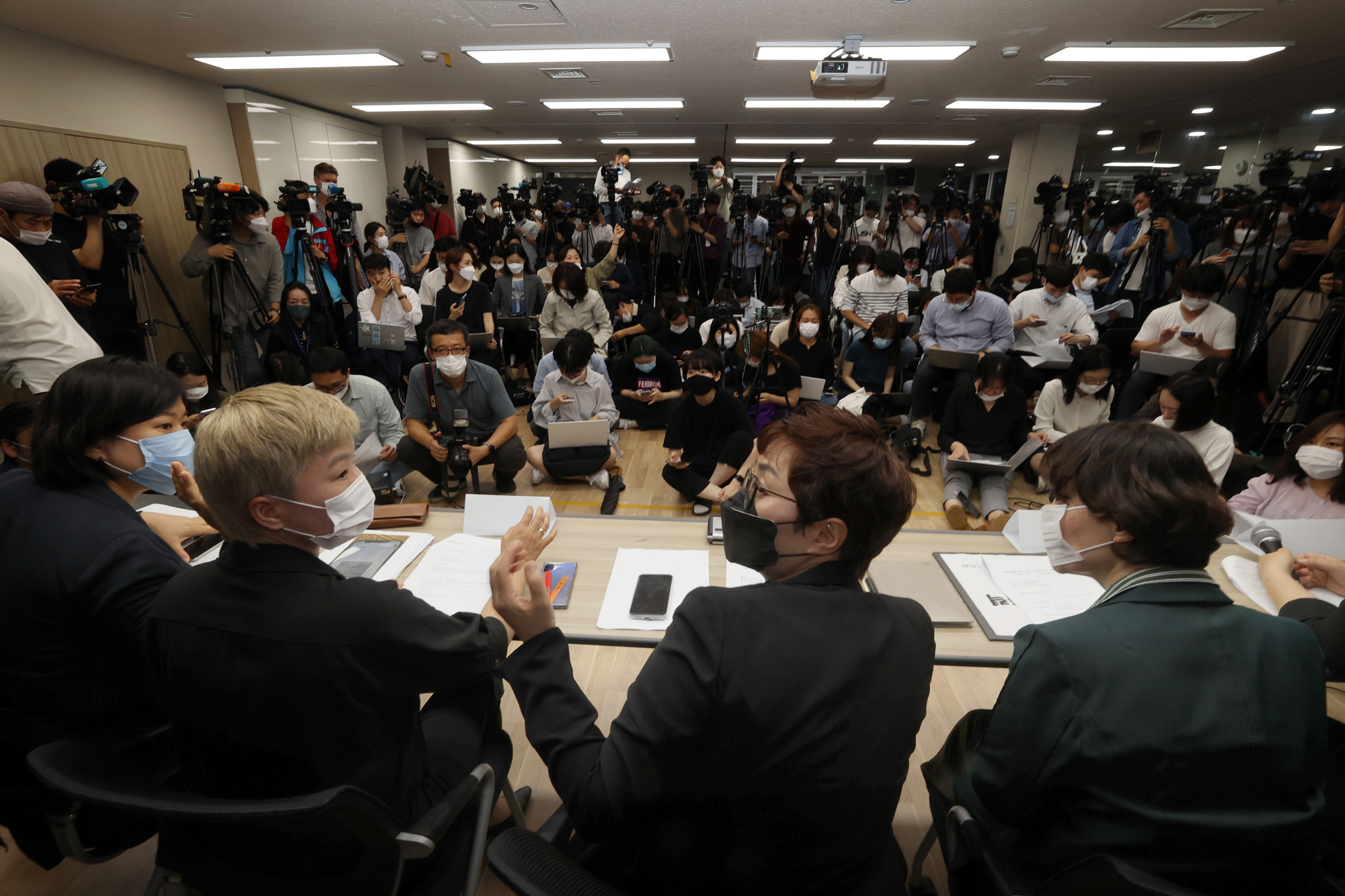 사회;사건사고;성추행;서울시장;박원순;박원순성추행사건;한국여성의전화;서울시장성추행사건기자회견