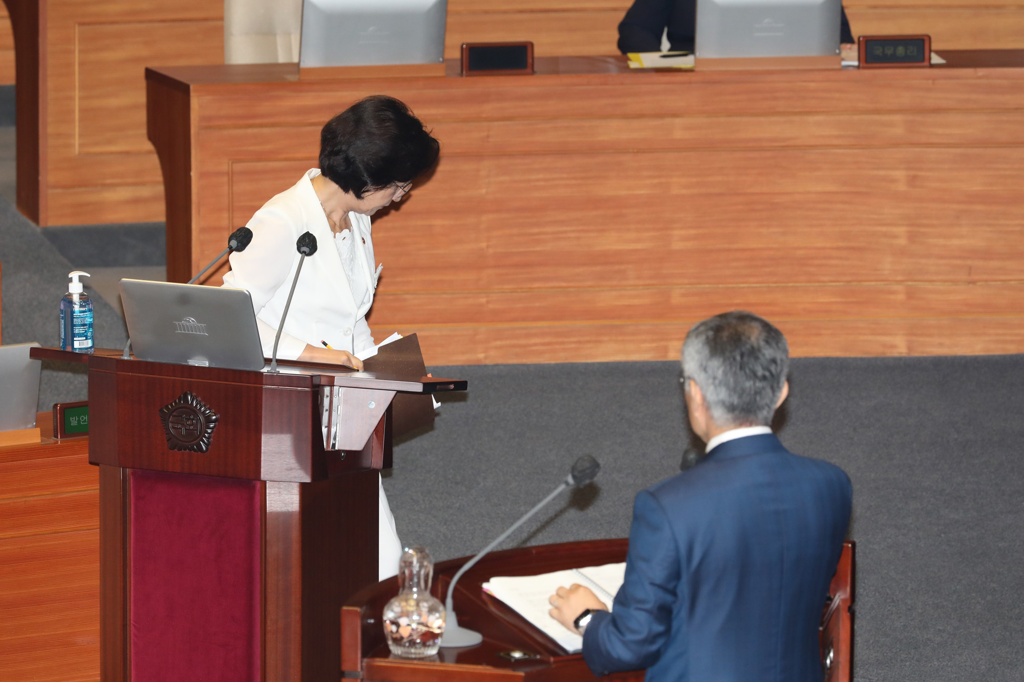 정치;국회;대정부질문;추미애;최강욱
