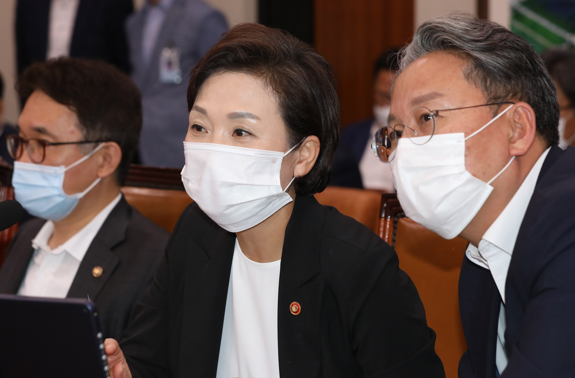 정치;국회;국토교통위원회;김현미장관