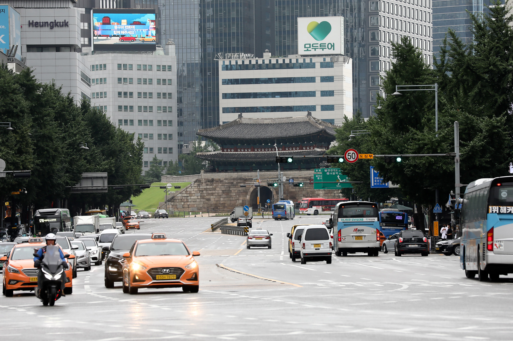 사회;서울숲길;샹젤리제거리;광화문거리