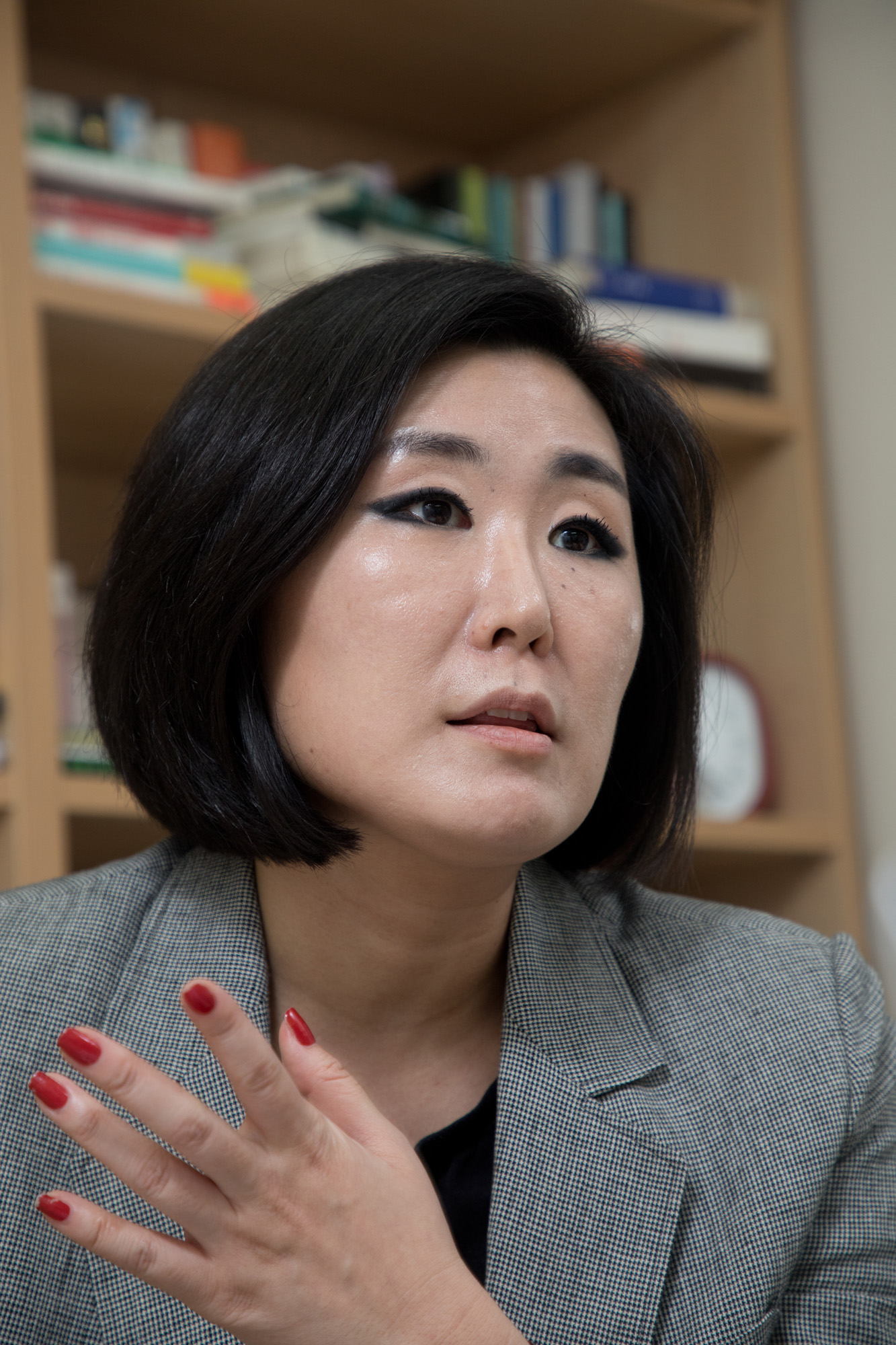 사회;페미니즘;성매매;성산업;레이디 크레딧;김주희