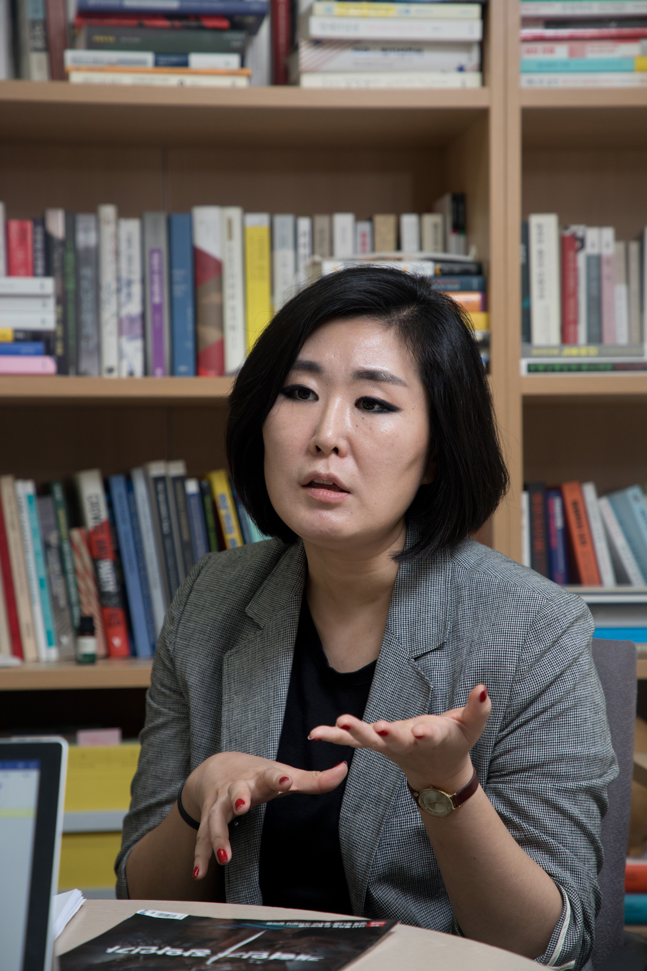 사회;페미니즘;성매매;성산업;레이디 크레딧;김주희