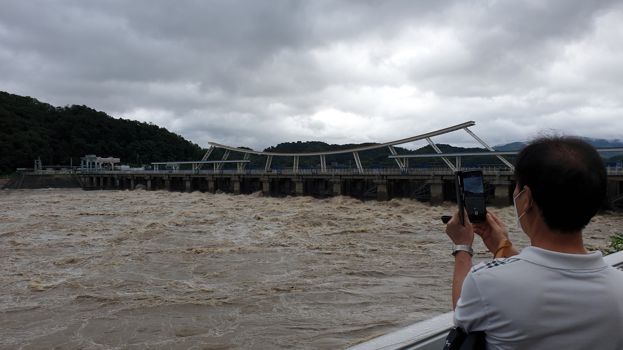 사회;팔당댐;팔당댐방류