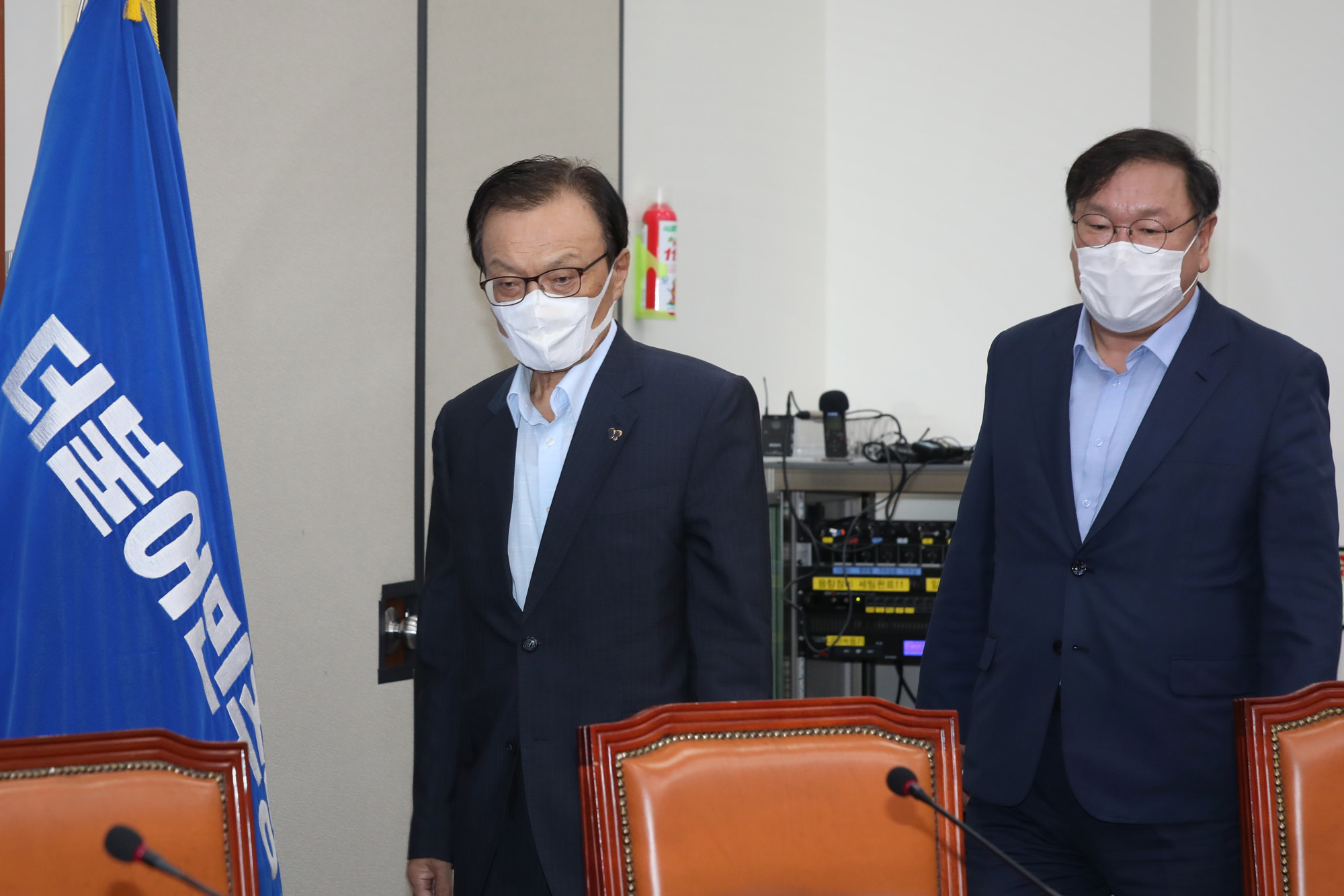 정치;국회;더불어민주당최고위원회의;이해찬;김태년