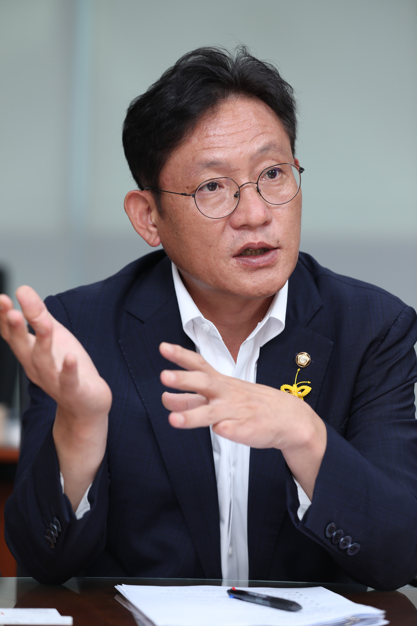 정치;국회;배진교;인터뷰;국회정무위원회