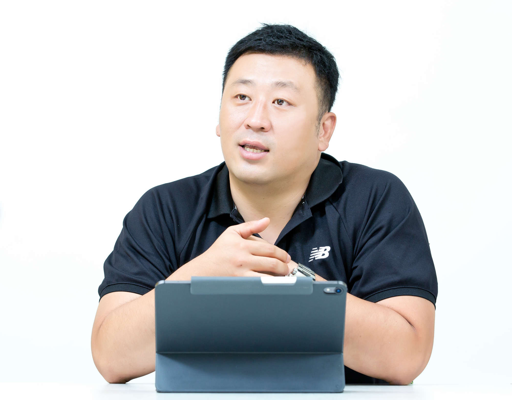 사회 경제 허니비즈 송효찬