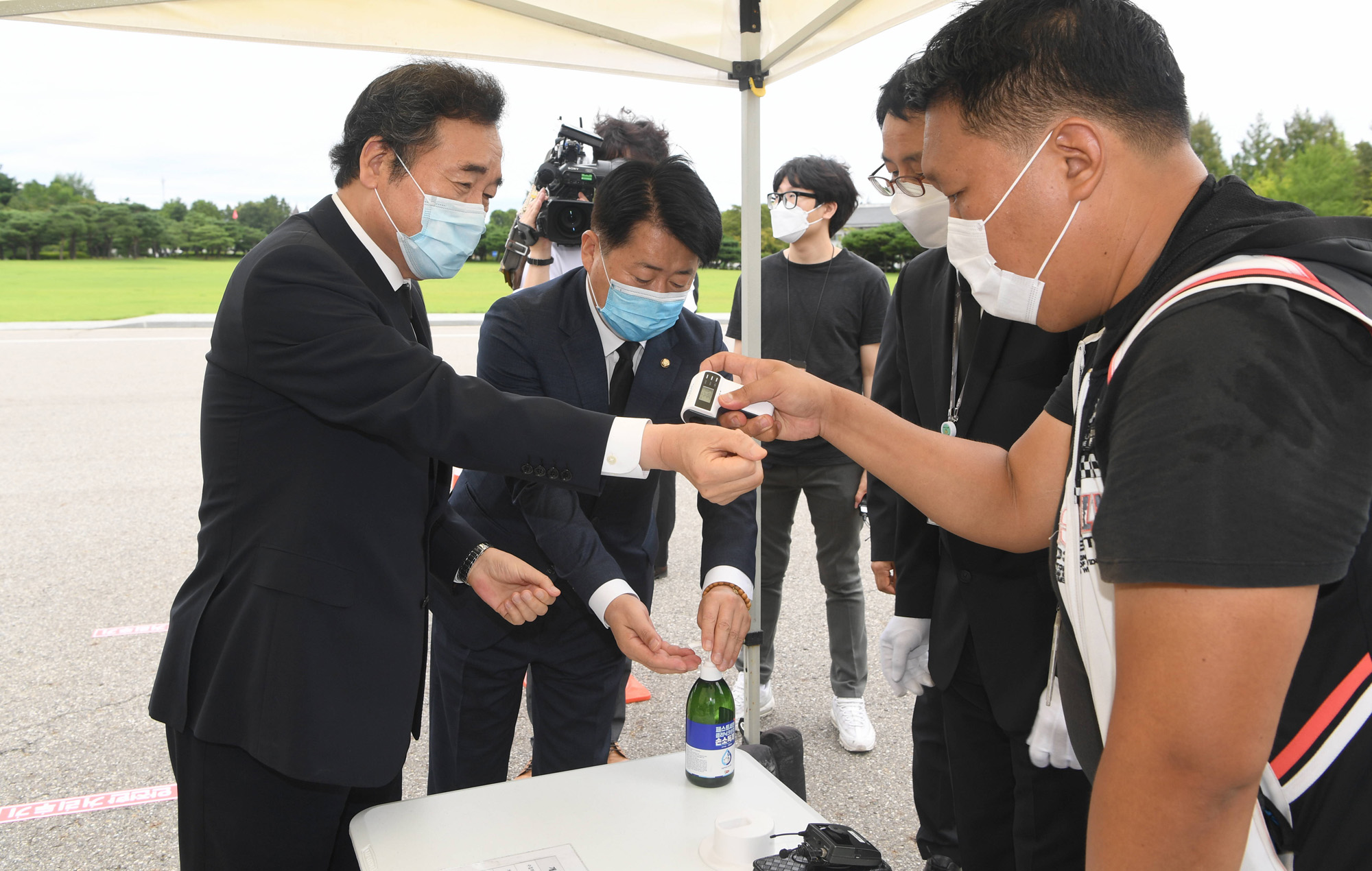 정치;이낙연;현충원참배;더불어민주당신임당대표