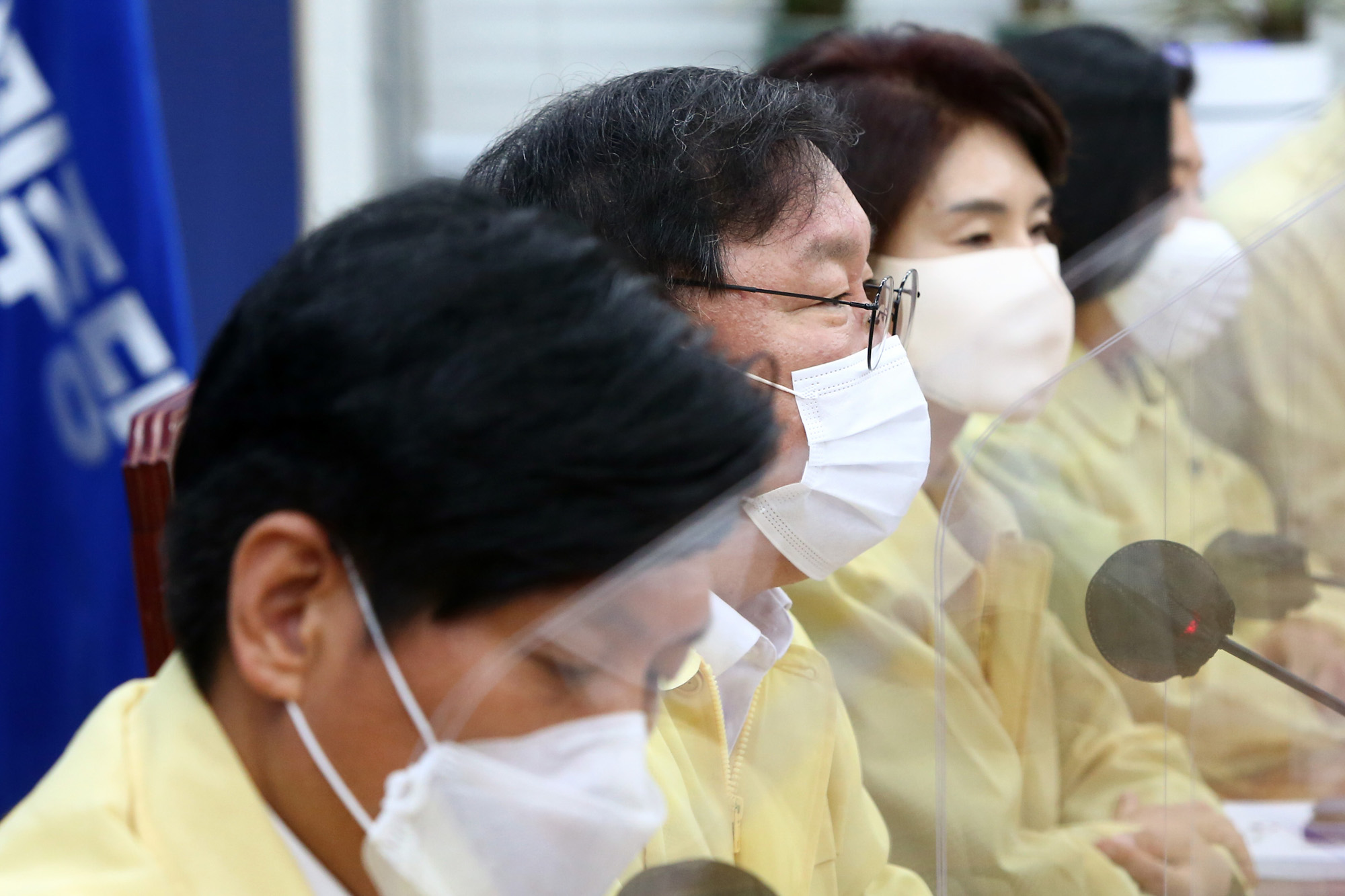 정치;정당;더불어민주당;민주당;원내대책회의