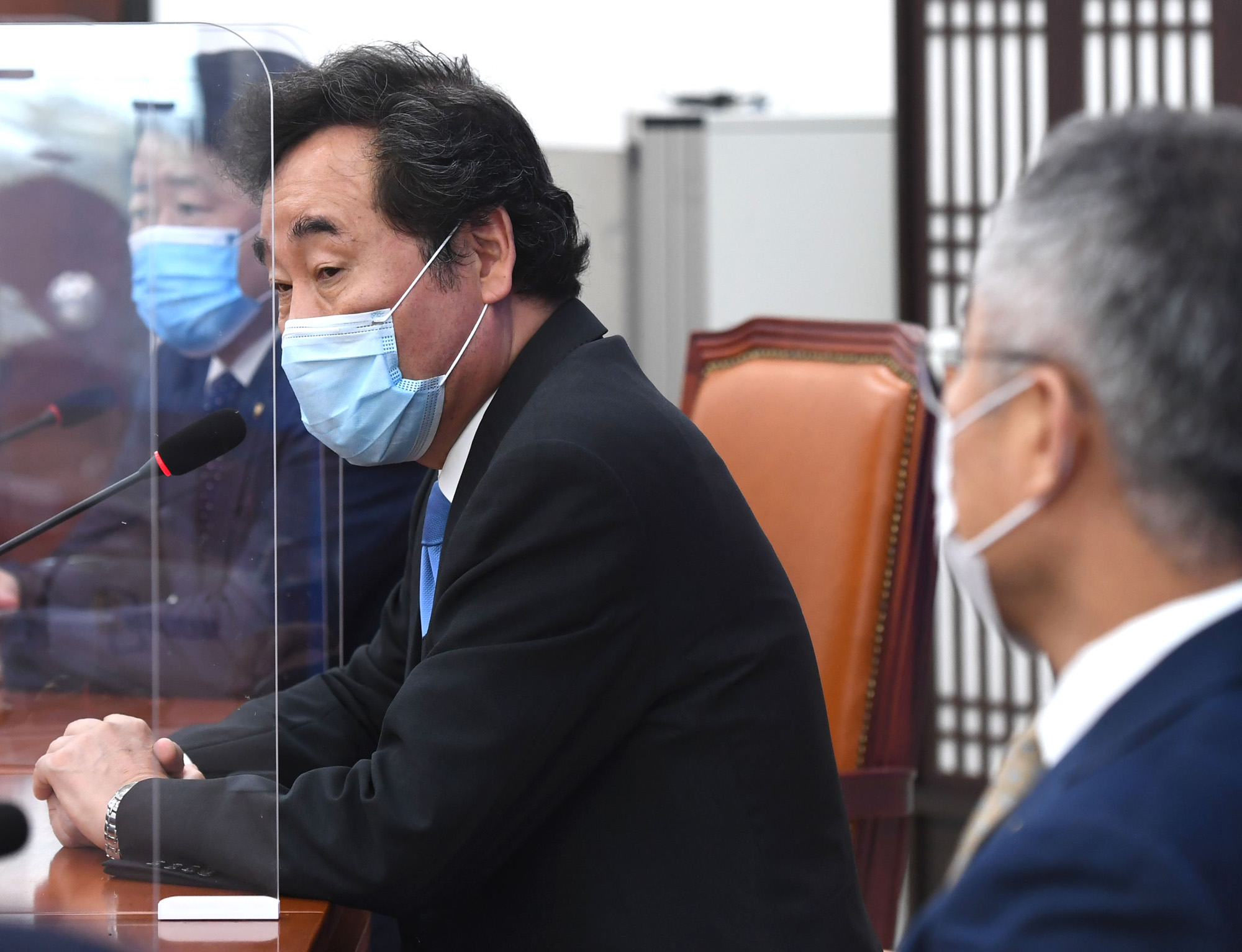 정치;정당;더불어민주당;이낙연;열린민주당;최강욱