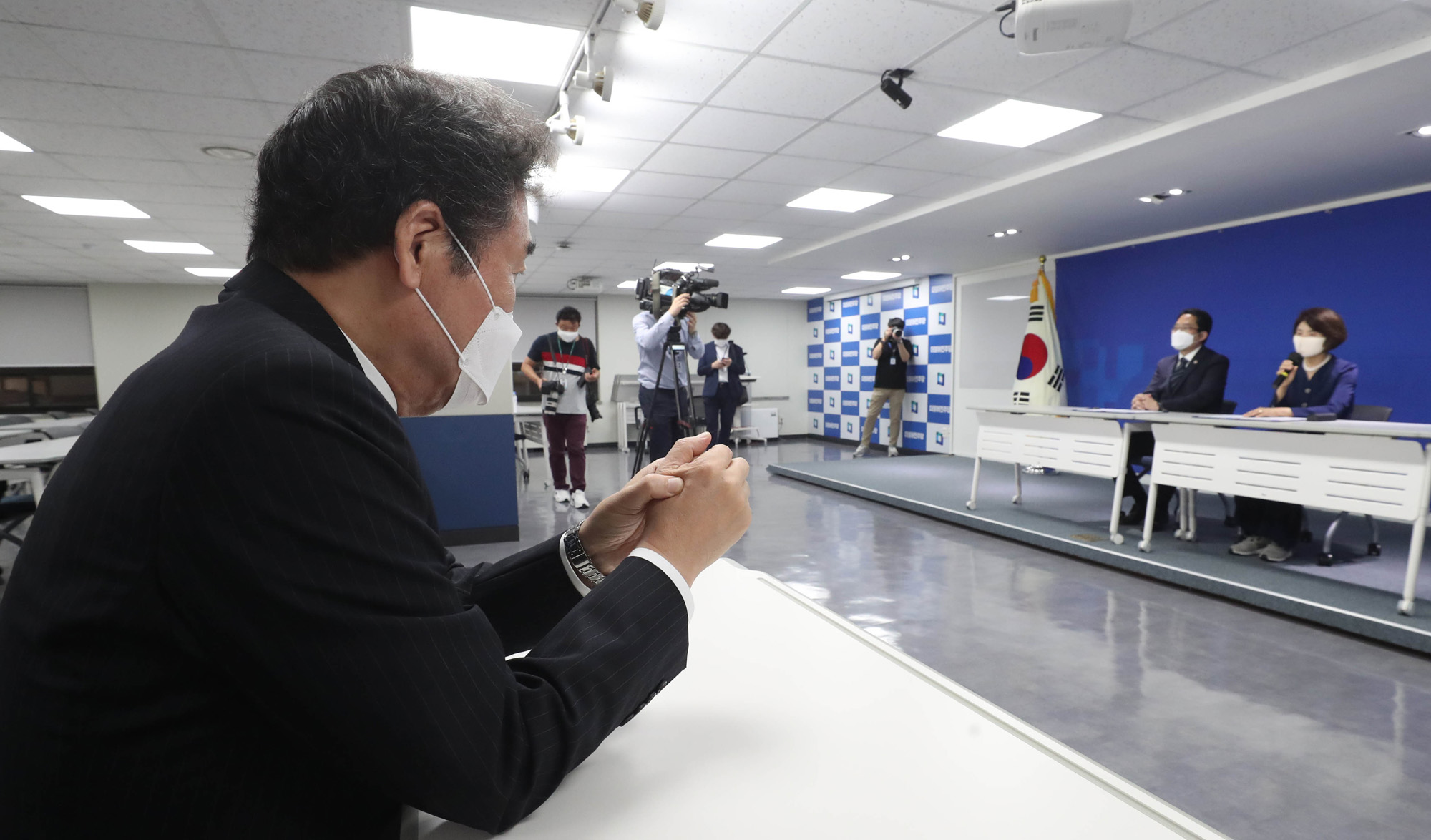 정치;대한의사협회;최대집;더불어민주당의사협회합의서;정책협약이행합의서체결식;한정애;이낙연