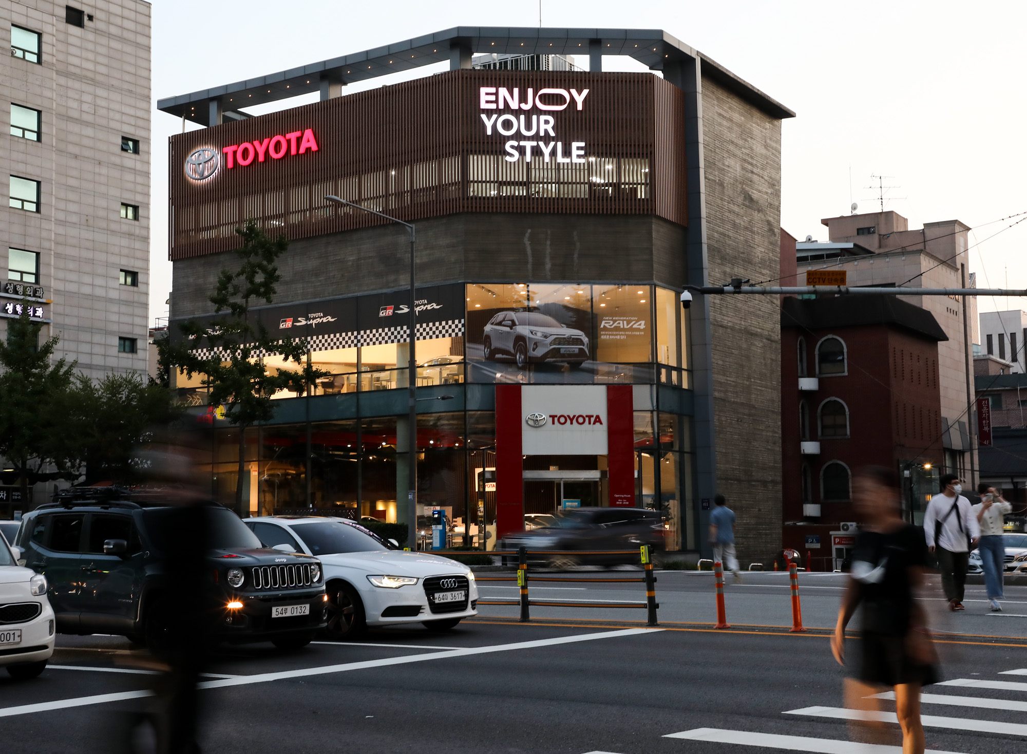 자동차;도요타;토요타;엘앤티;TOYOTA;토요타강남전시장;도요타강남전시장