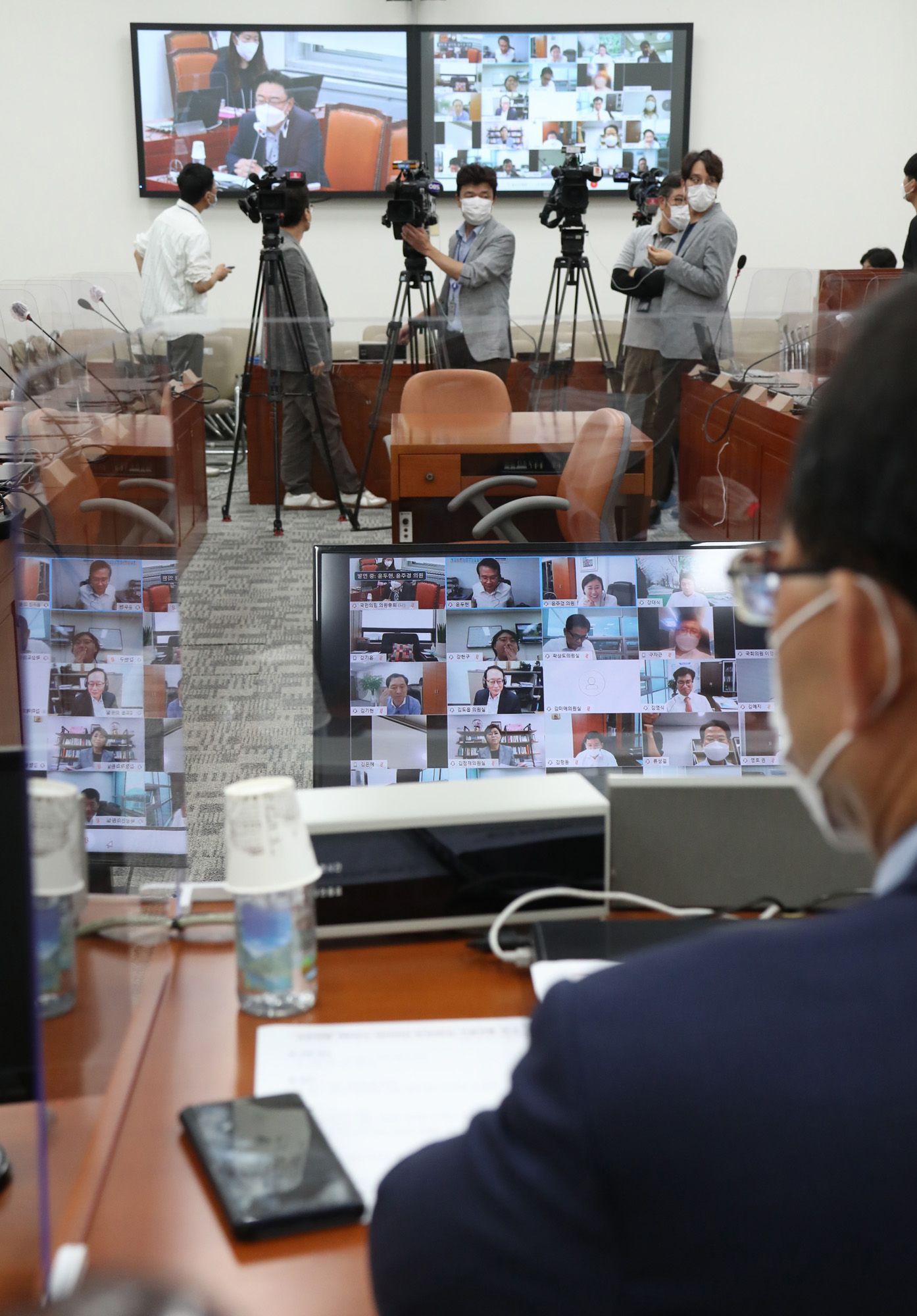 정치;국회;국민의힘화상회의;주호영원내대표