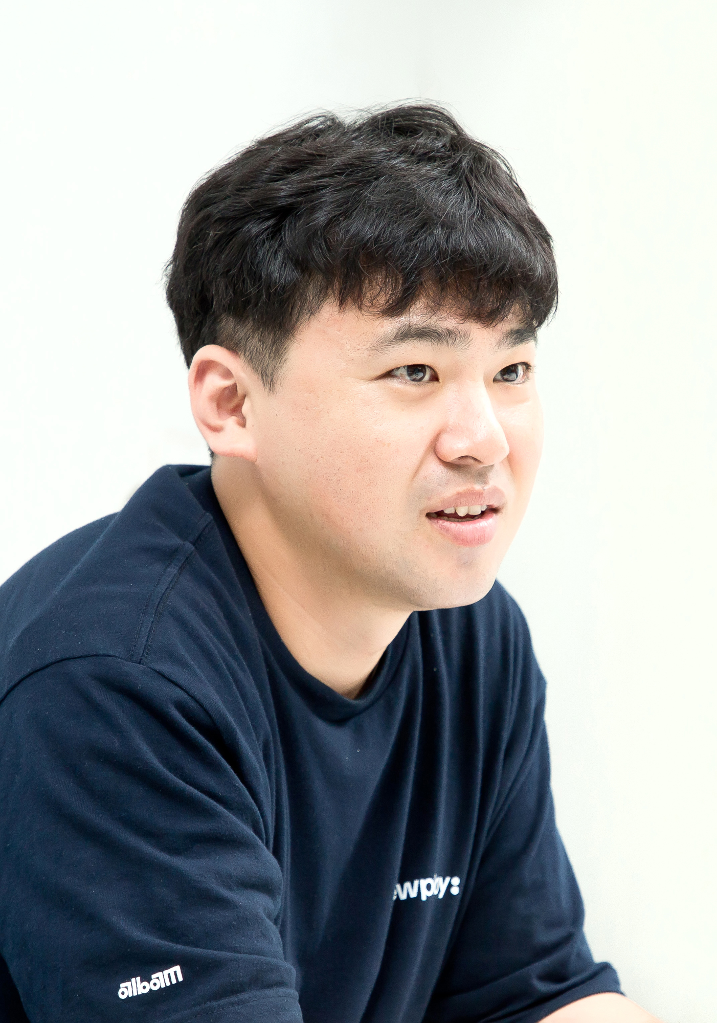 사회 경제 뉴플로이 스타트업