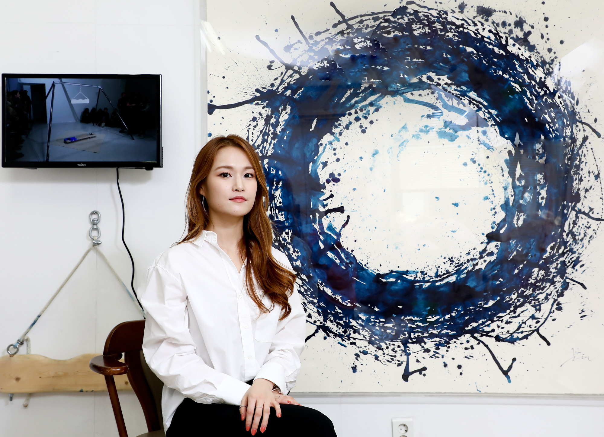 류혜인;류혜인작가;퍼포먼스작가;화가;화가의방;한국미술응원프로젝트;비즈한국;아티스트