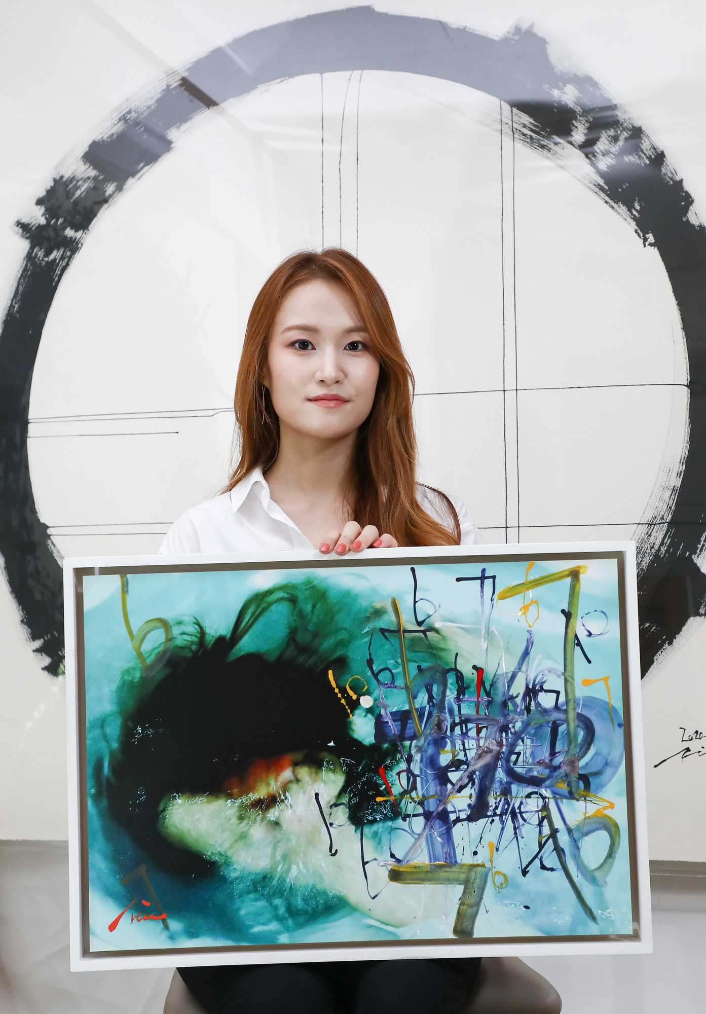 류혜인;류혜인작가;퍼포먼스작가;화가;화가의방;한국미술응원프로젝트;비즈한국;아티스트