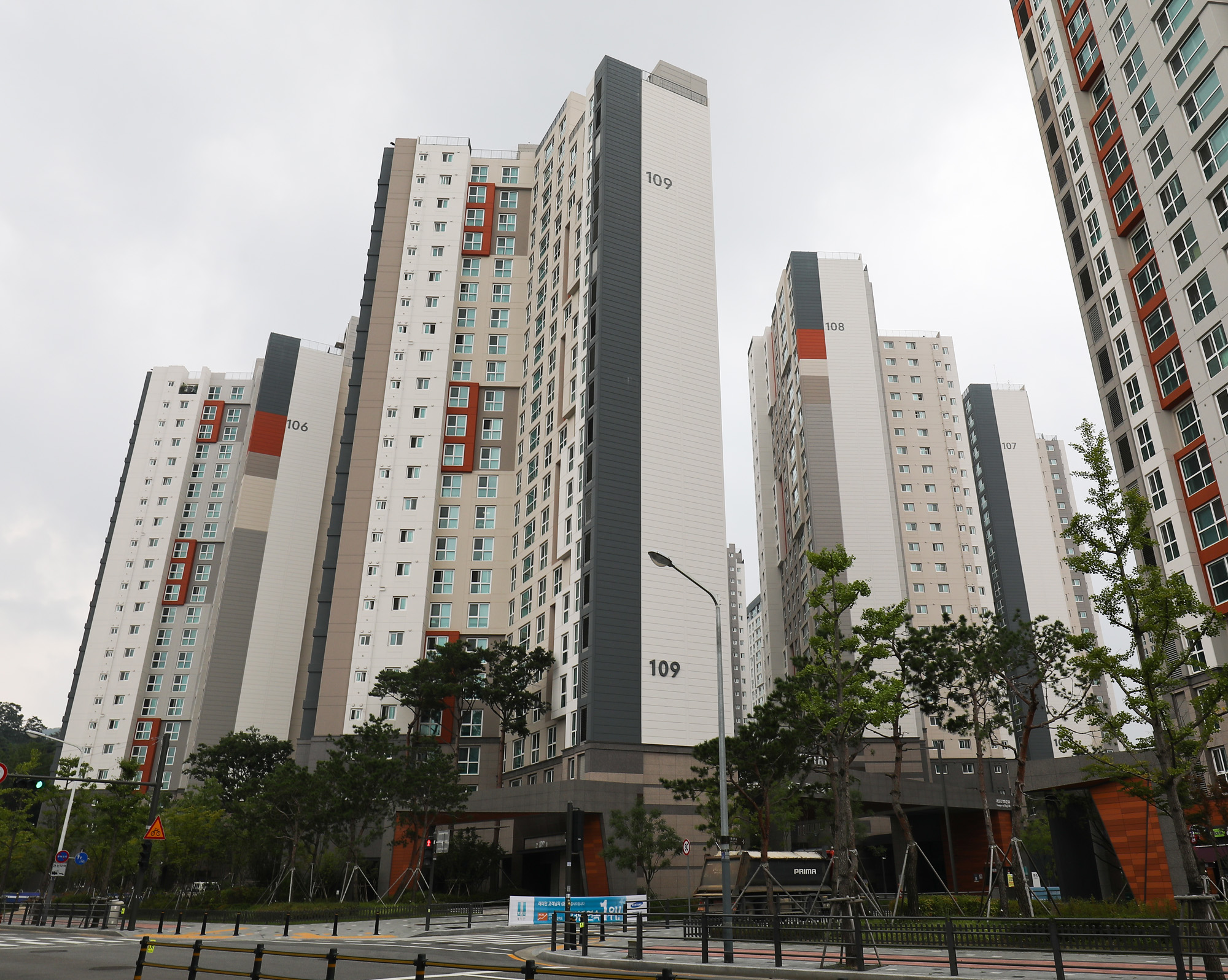 부동산;아파트;김홍걸주택;김홍걸증여;김홍걸아들;김홍걸아파트;래미안개포루체하임;루체하임;래미안;국회의원부동산;국회의원아파트;DJ아들;김대중아들