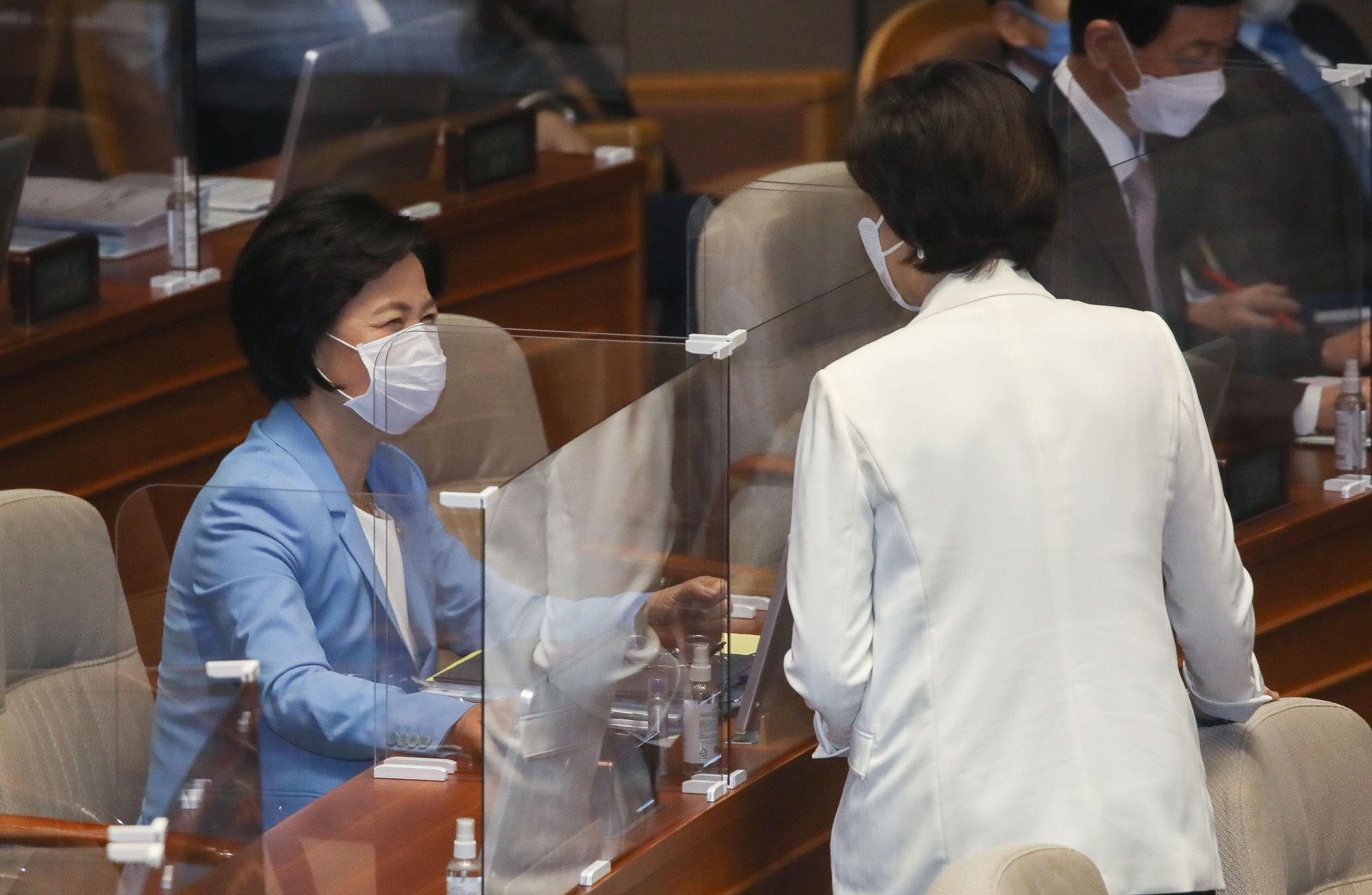 정치;국회;대정부질문교육사회문화;추미애장관