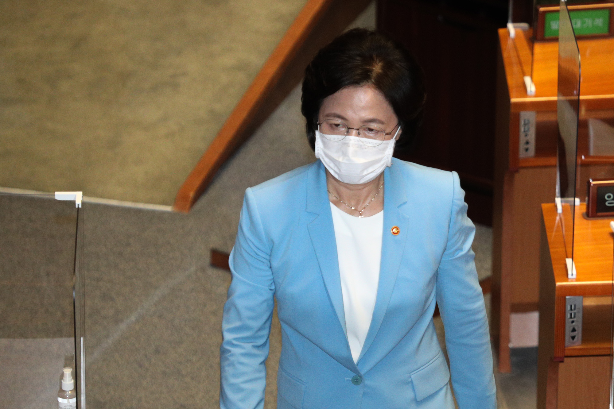 정치;국회;대정부질문교육사회문화;추미애장관
